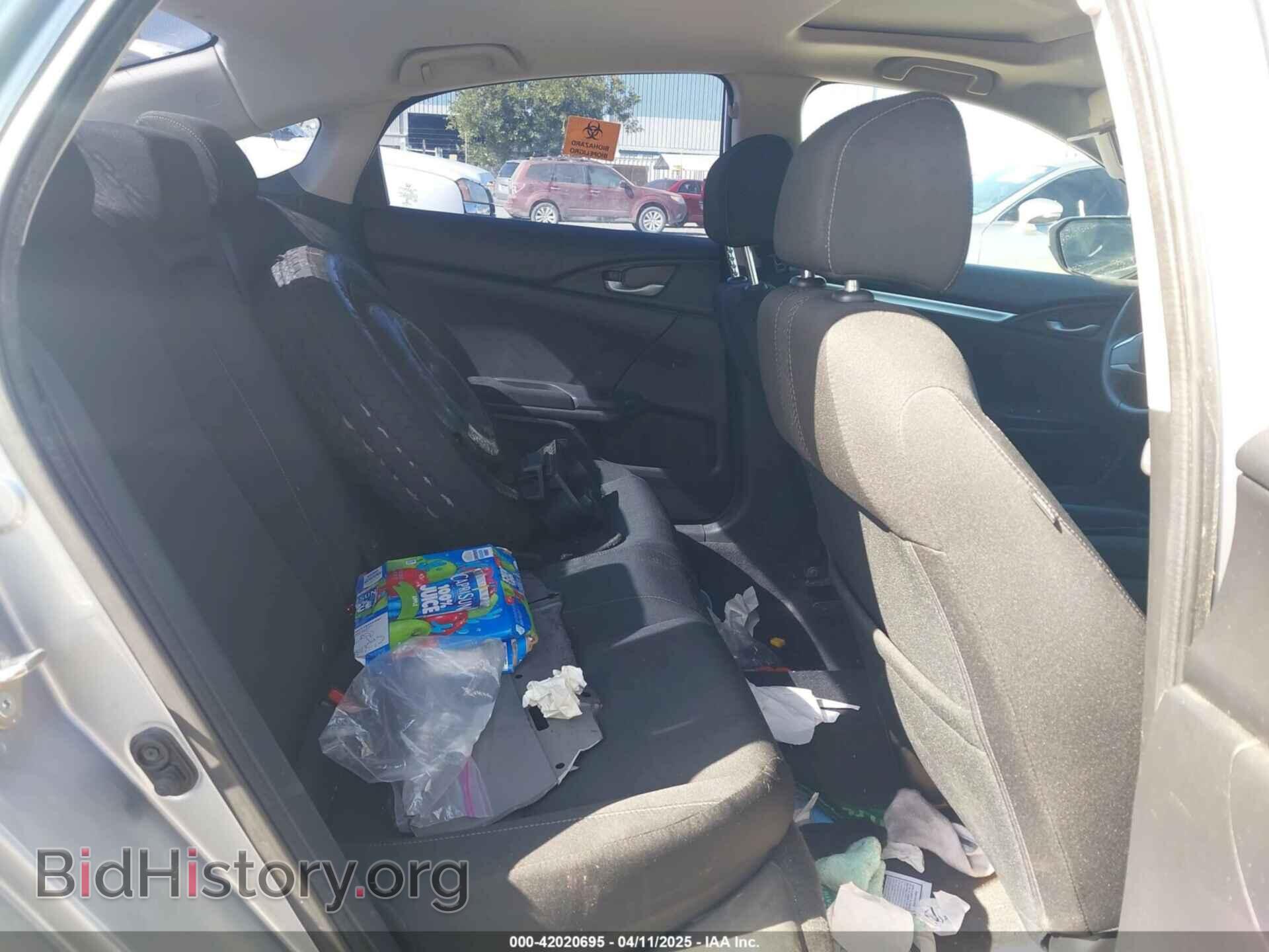 2017 HONDA CIVIC - VIN: 2HGFC2F74HH507879 - Фото 8