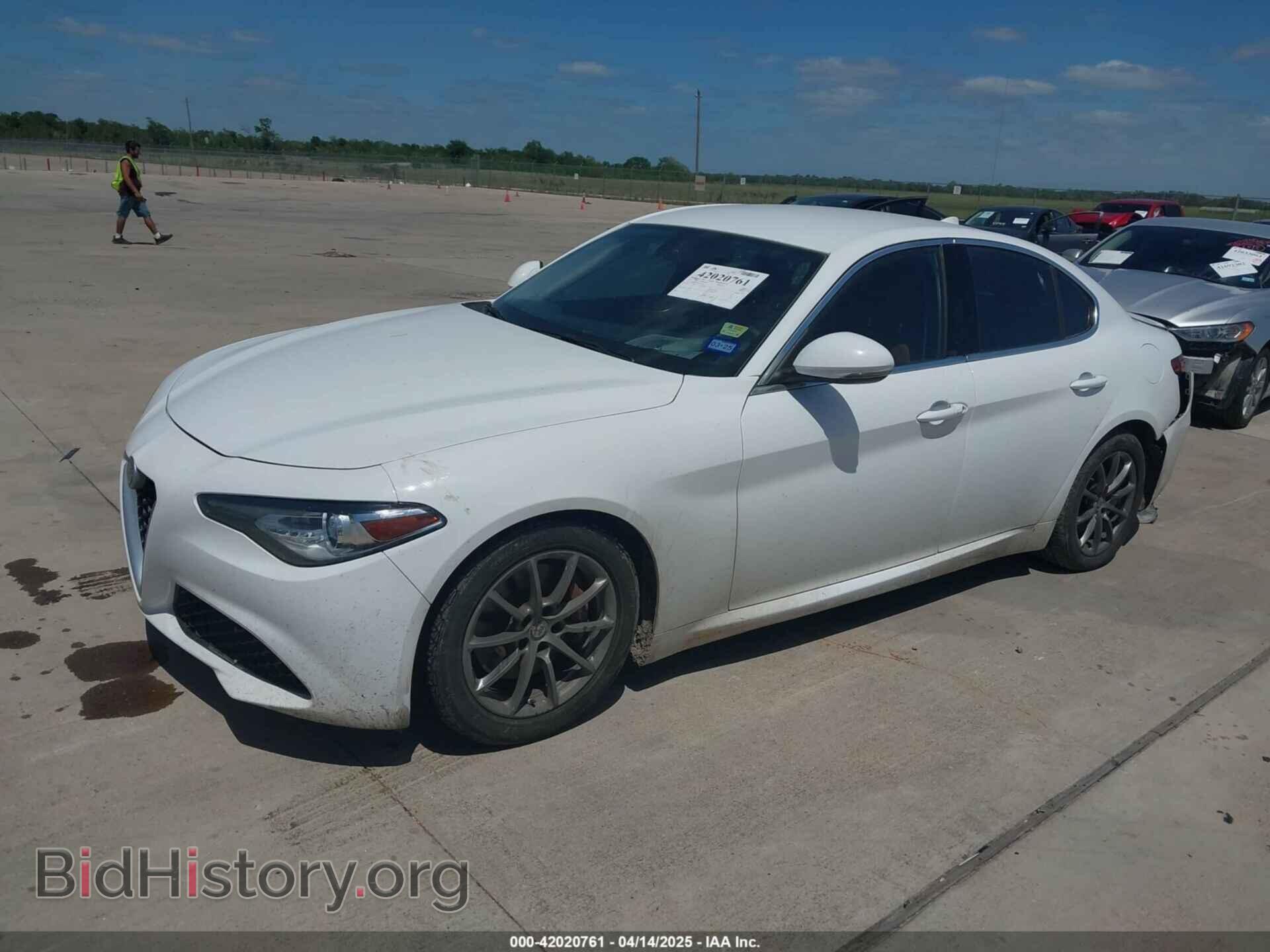 2017 ALFA ROMEO GIULIA - VIN: ZARFAEBN2H7537152 - Фото 2