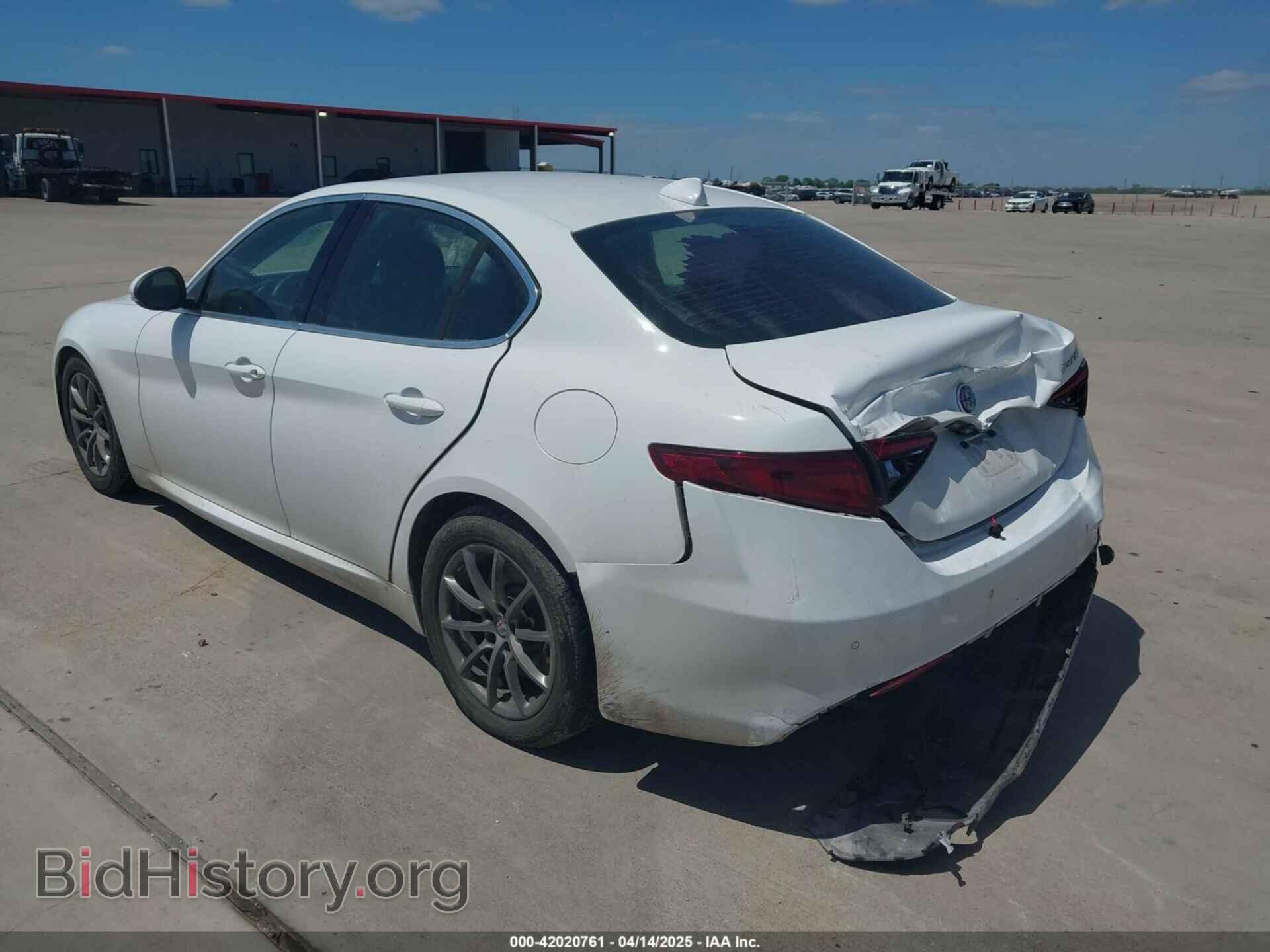 2017 ALFA ROMEO GIULIA - VIN: ZARFAEBN2H7537152 - Фото 3