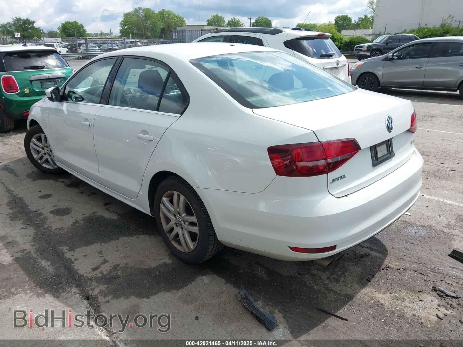 2017 VOLKSWAGEN JETTA - VIN: 3VW2B7AJ9HM220147 - Фото 3