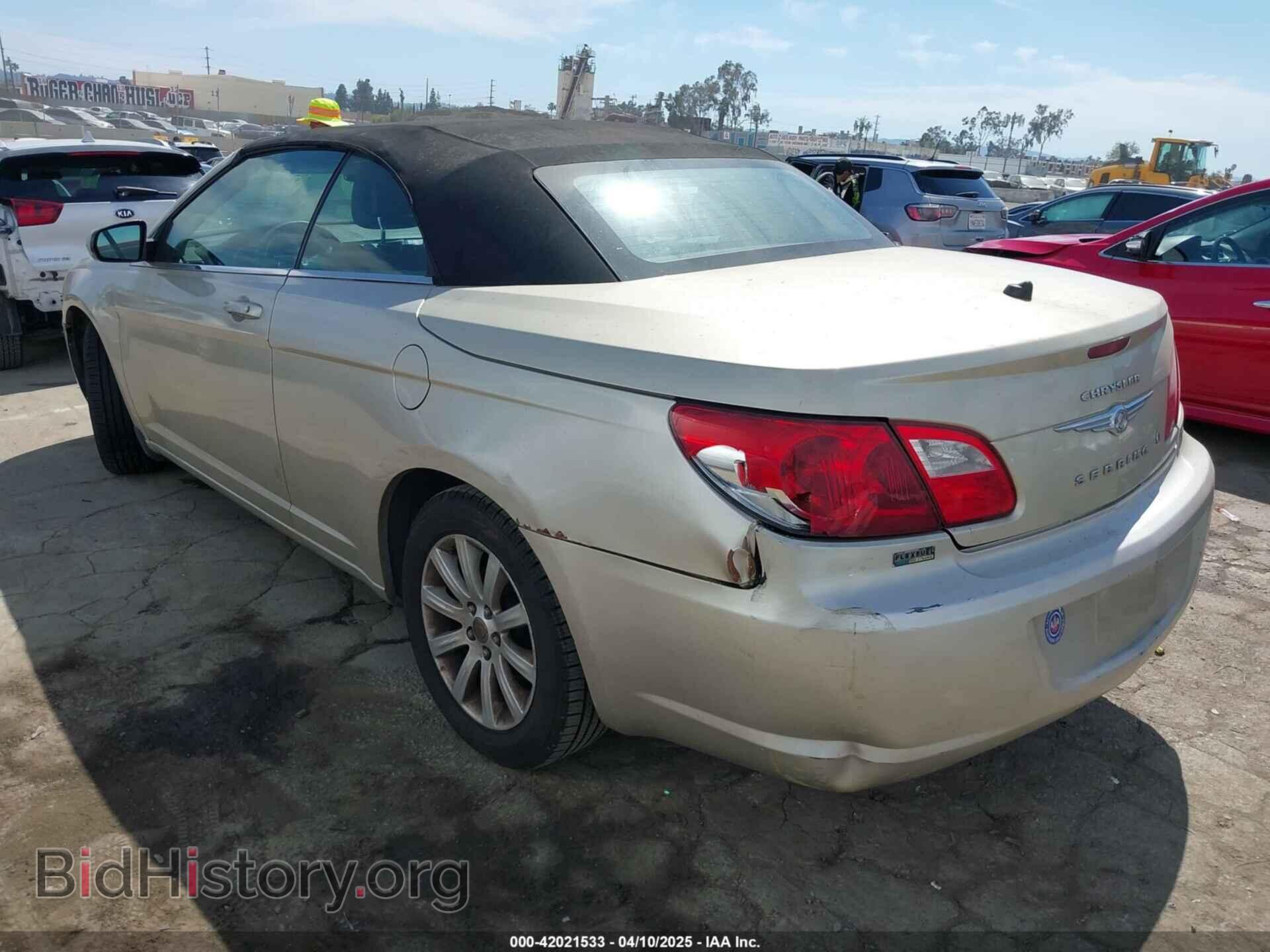 2010 CHRYSLER SEBRING - VIN: 1C3BC5ED7AN142671 - Фото 3