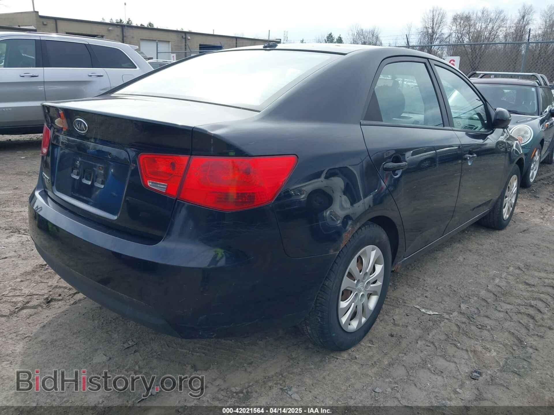 2011 KIA FORTE - VIN: KNAFT4A29B5428015 - Фото 4