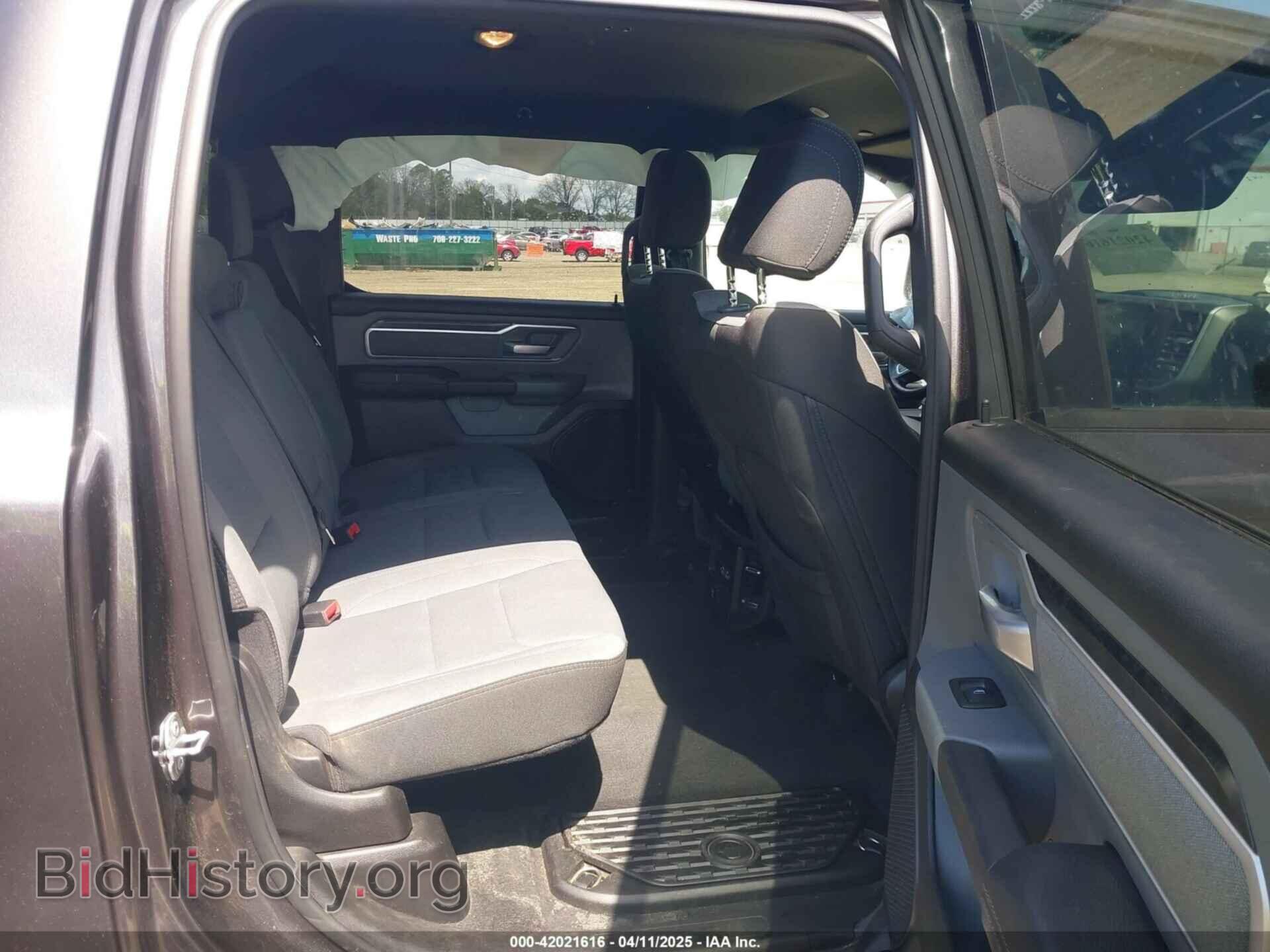2021 RAM 1500 - VIN: 1C6SRFFT7MN825732 - Фото 8