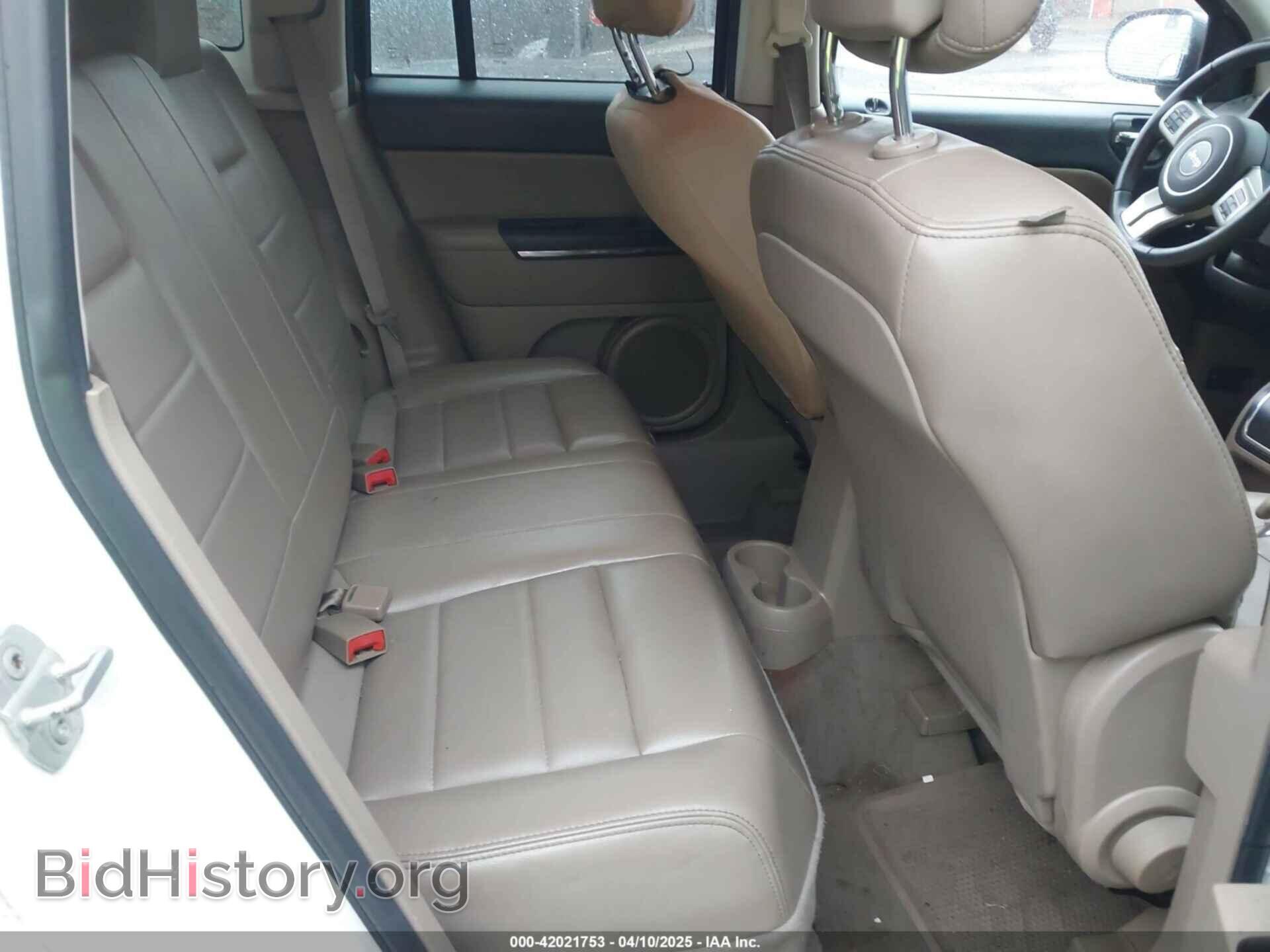 2012 JEEP COMPASS - VIN: 1C4NJDCB6CD619660 - Photo 8