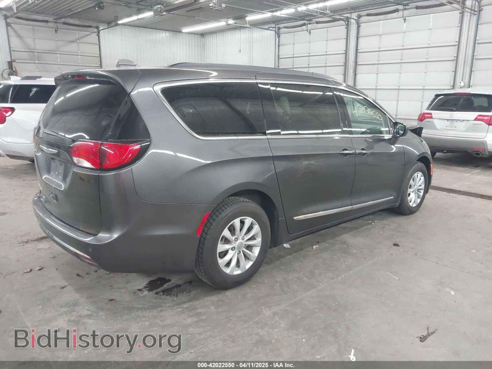 2017 CHRYSLER PACIFICA - VIN: 2C4RC1BG5HR503605 - Фото 4