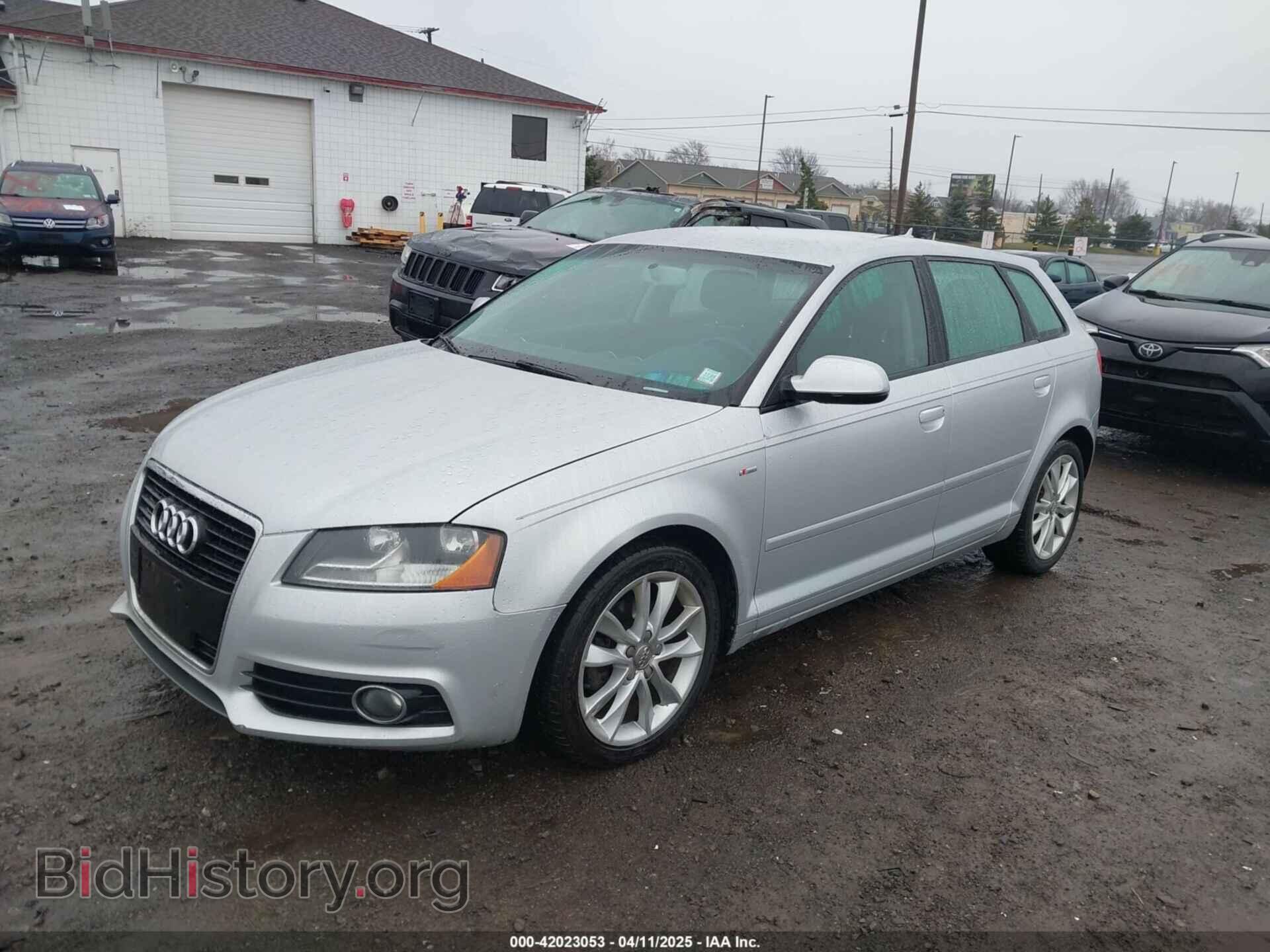 2012 AUDI A3 - VIN: WAUBJAFM3CA136964 - Фото 2