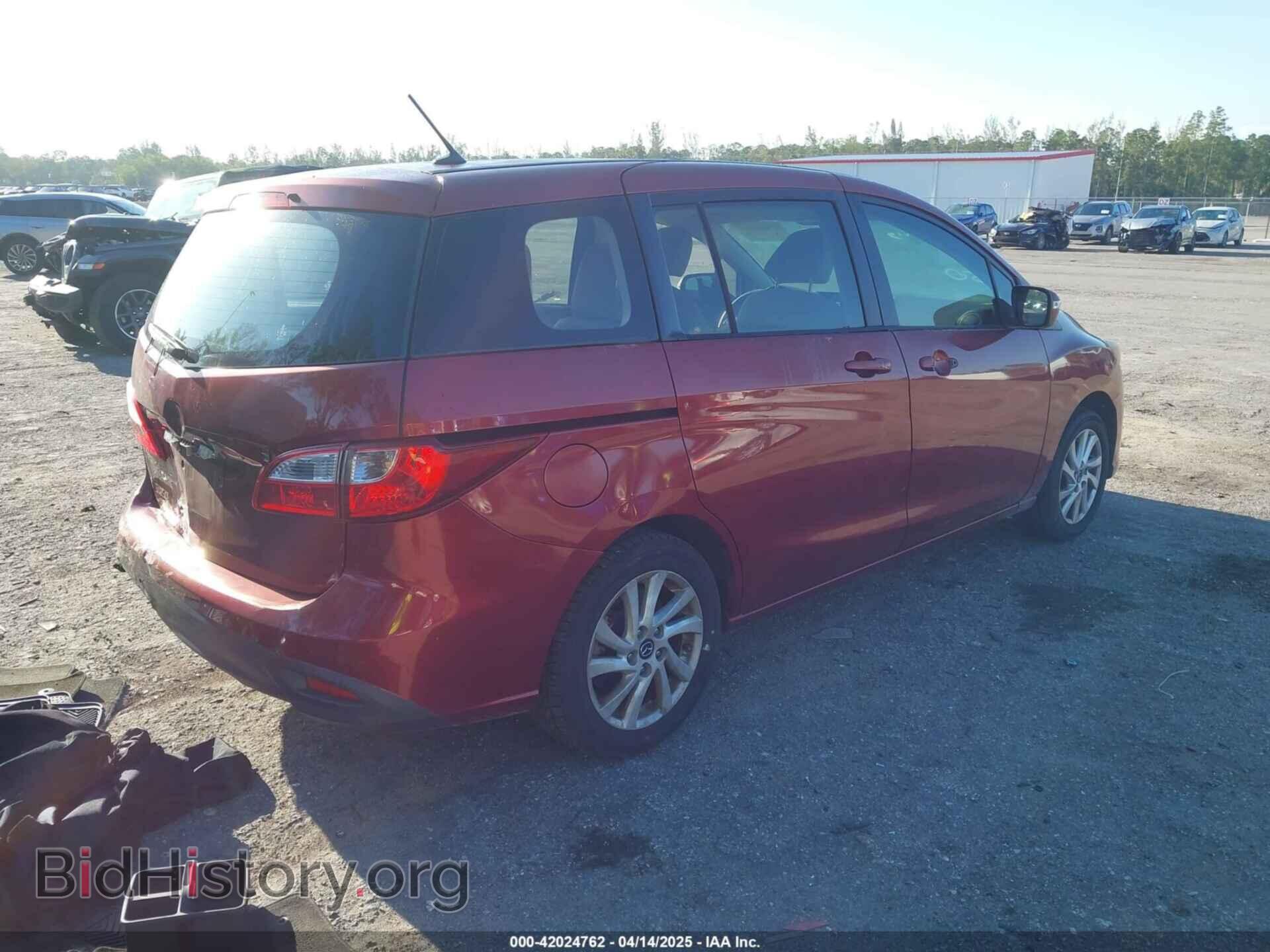 2014 MAZDA MAZDA5 - VIN: JM1CW2BLXE0163650 - Фото 4