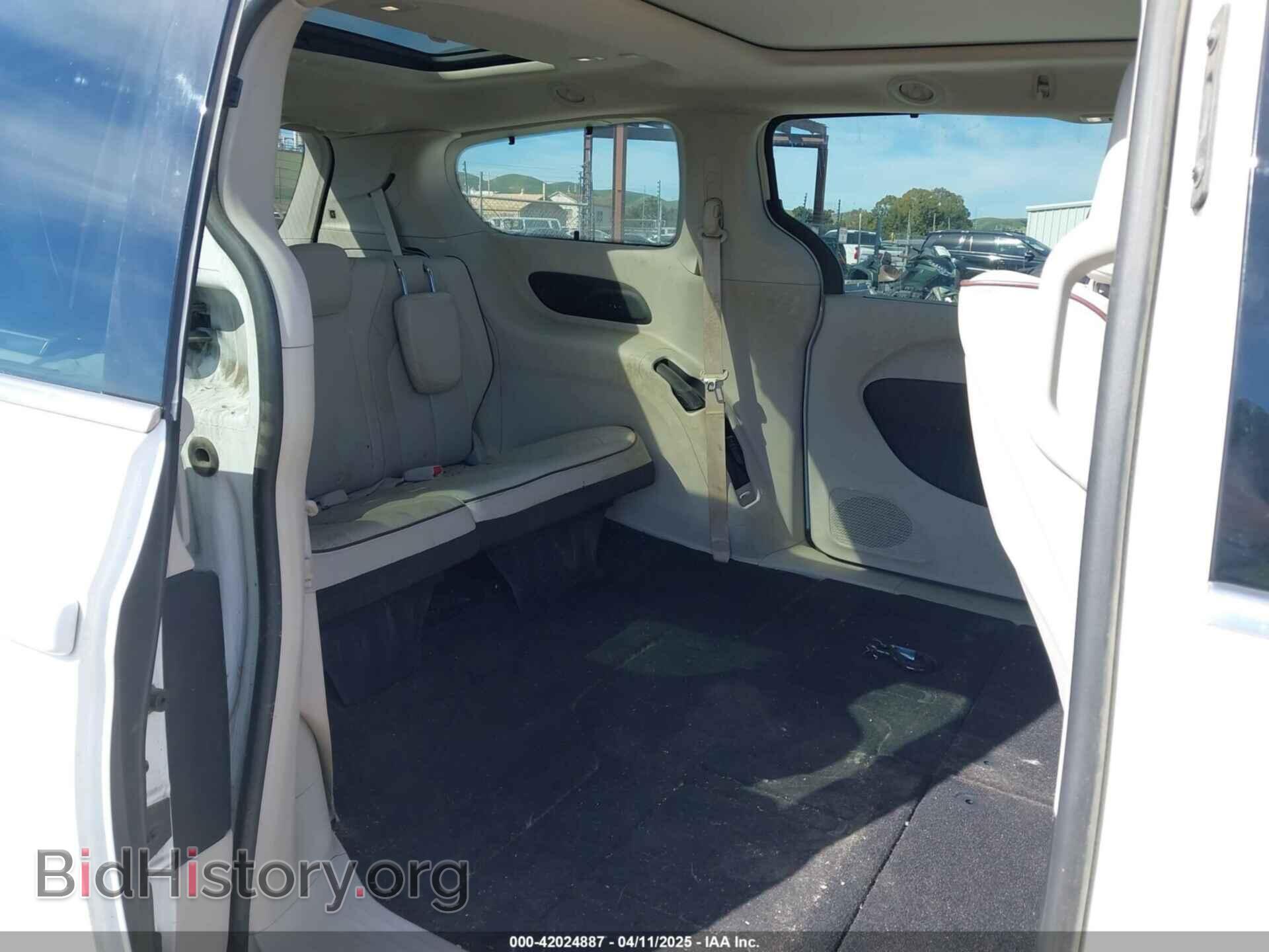 2017 CHRYSLER PACIFICA - VIN: 2C4RC1GG6HR659936 - Фото 8