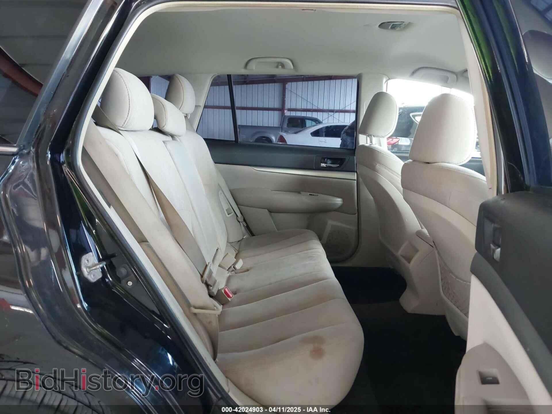 2014 SUBARU OUTBACK - VIN: 4S4BRBAC4E3277979 - Photo 8