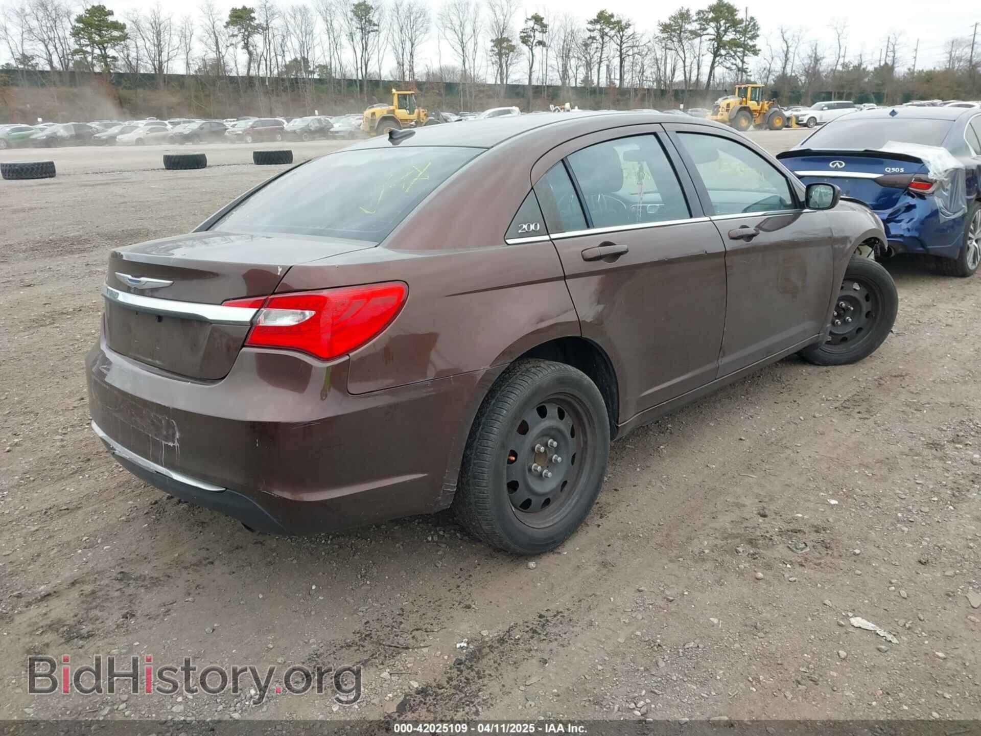 2013 CHRYSLER 200 - VIN: 1C3CCBAB1DN568996 - Фото 4