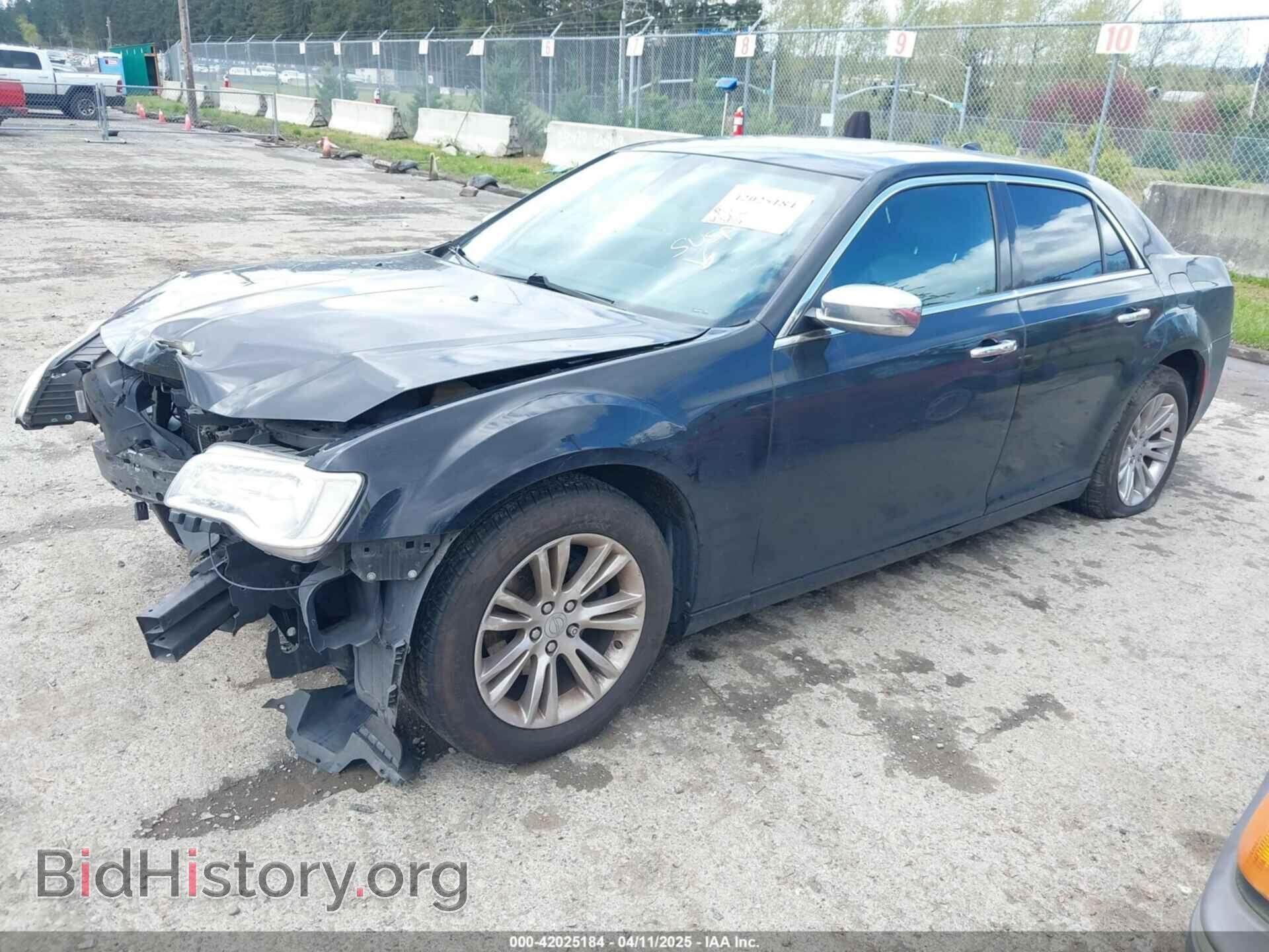 2016 CHRYSLER 300C - VIN: 2C3CCAEG9GH282438 - Фото 2