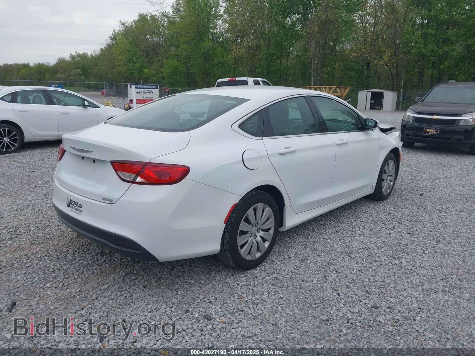 2016 CHRYSLER 200 - VIN: 1C3CCCFB2GN170702 - Фото 4