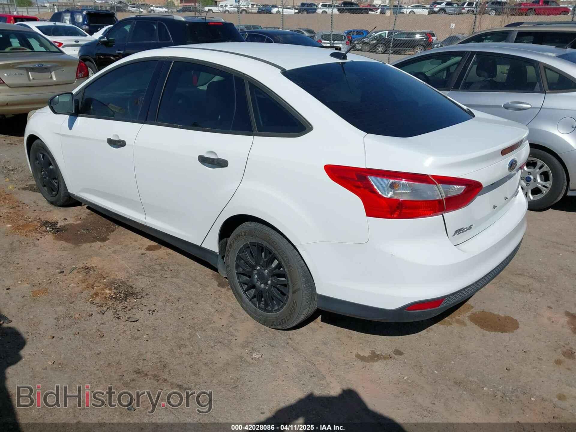 2013 FORD FOCUS - VIN: 1FADP3E27DL200618 - Photo 3