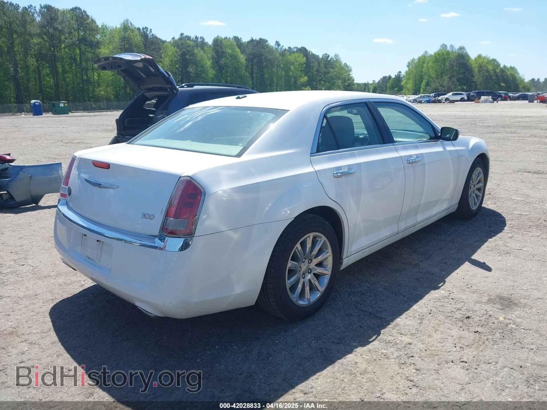 2012 CHRYSLER 300 - VIN: 2C3CCACG5CH210469 - Фото 4