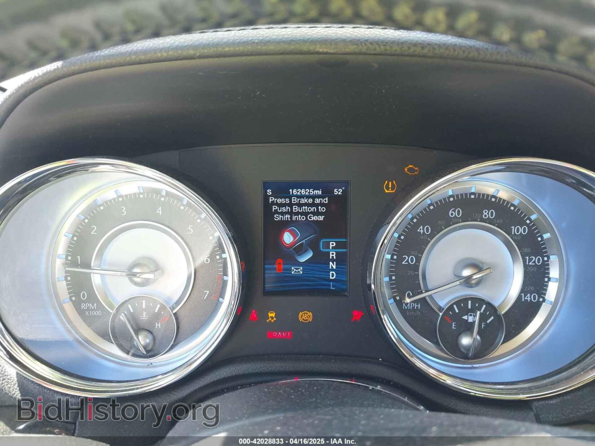 2012 CHRYSLER 300 - VIN: 2C3CCACG5CH210469 - Фото 7