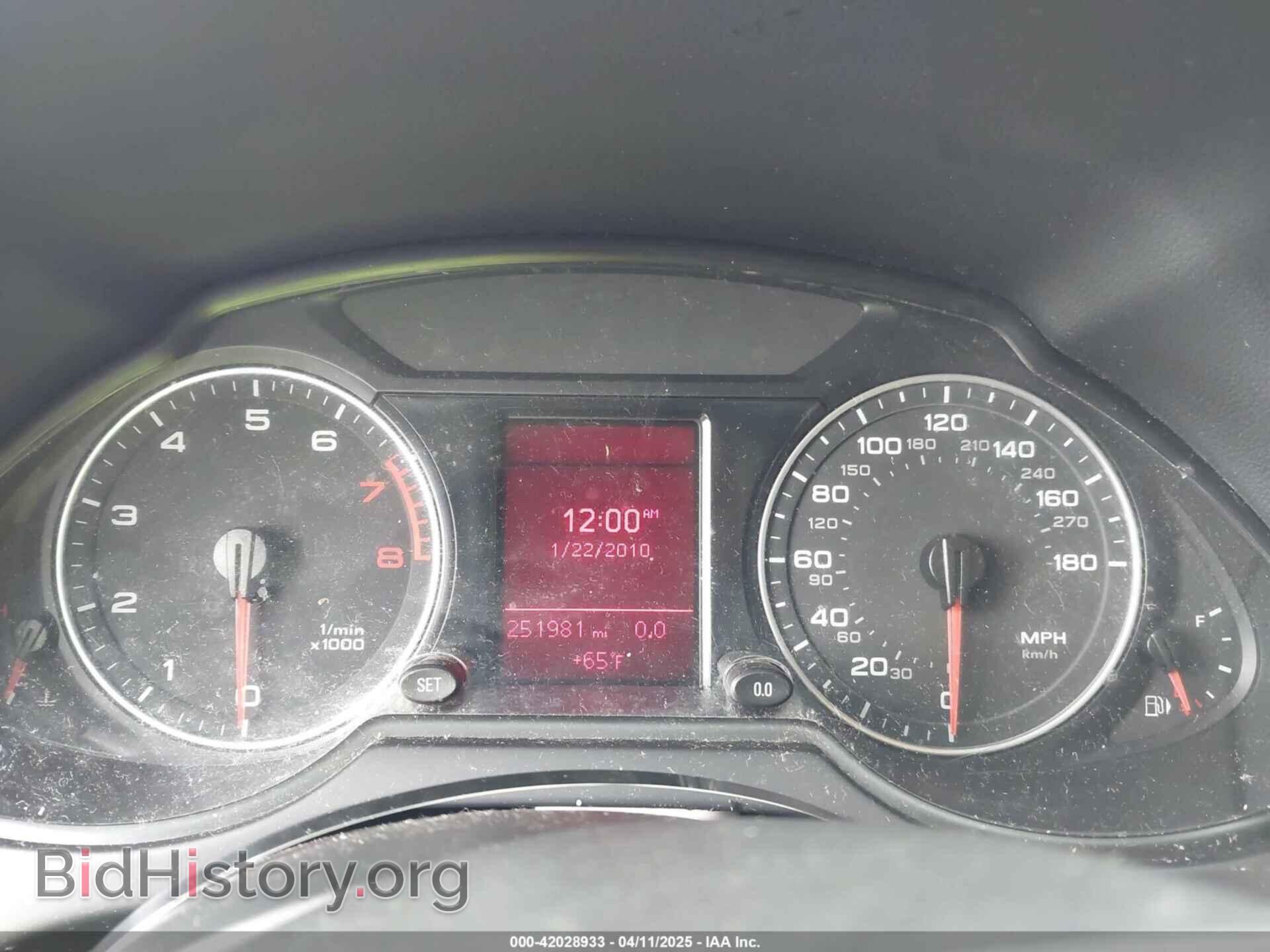 2011 AUDI Q5 - VIN: WA1LFAFP2BA107077 - Фото 7