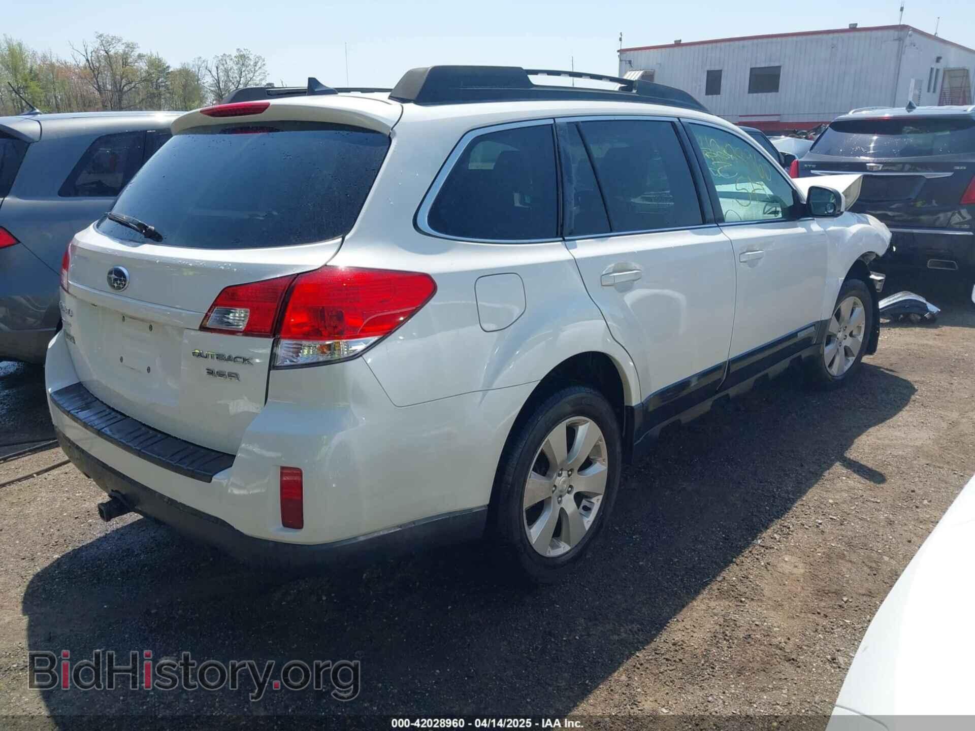 2011 SUBARU OUTBACK - VIN: 4S4BRDKCXB2391027 - Фото 4