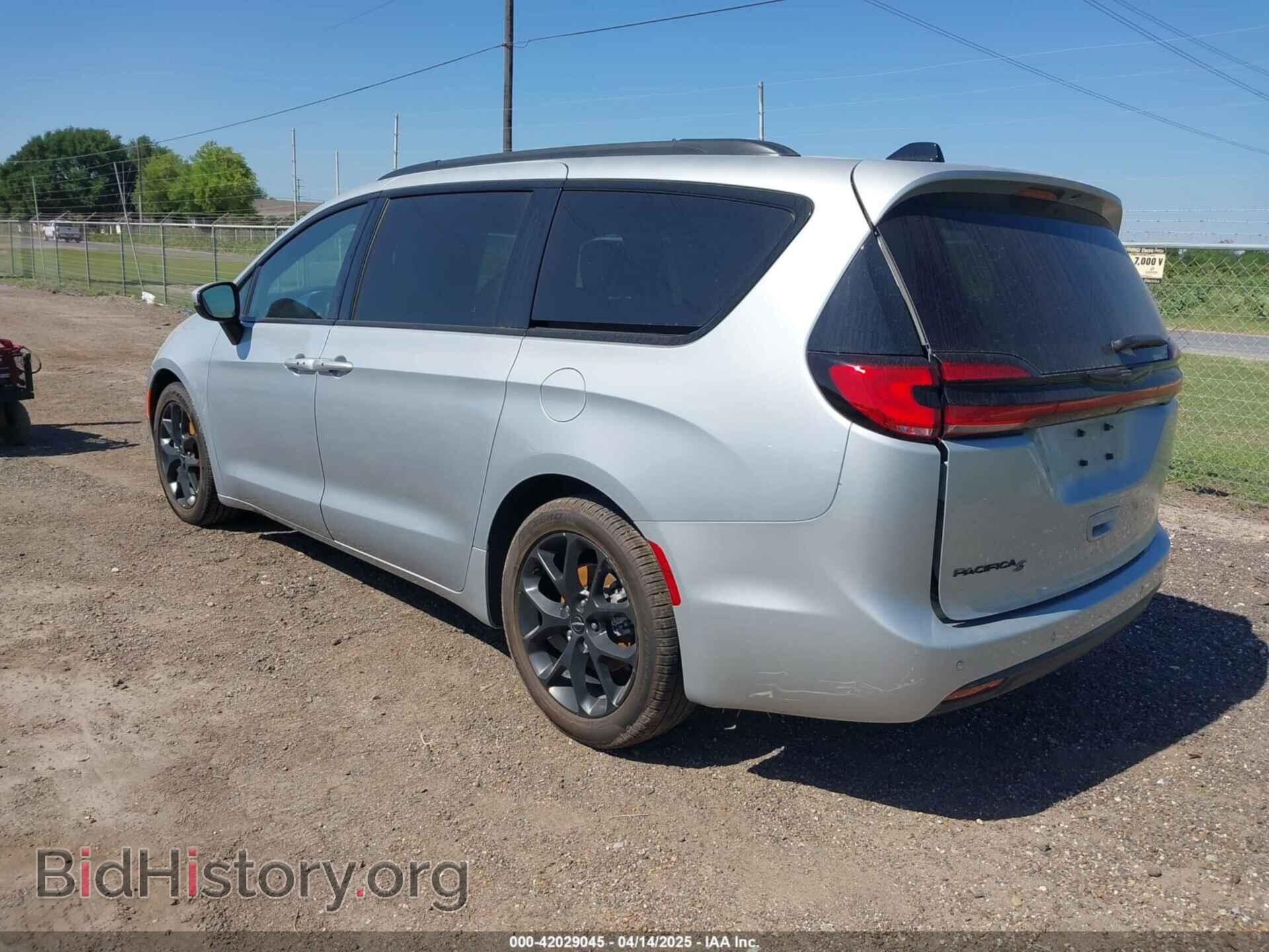 2023 CHRYSLER PACIFICA - VIN: 2C4RC1BG4PR508163 - Фото 3