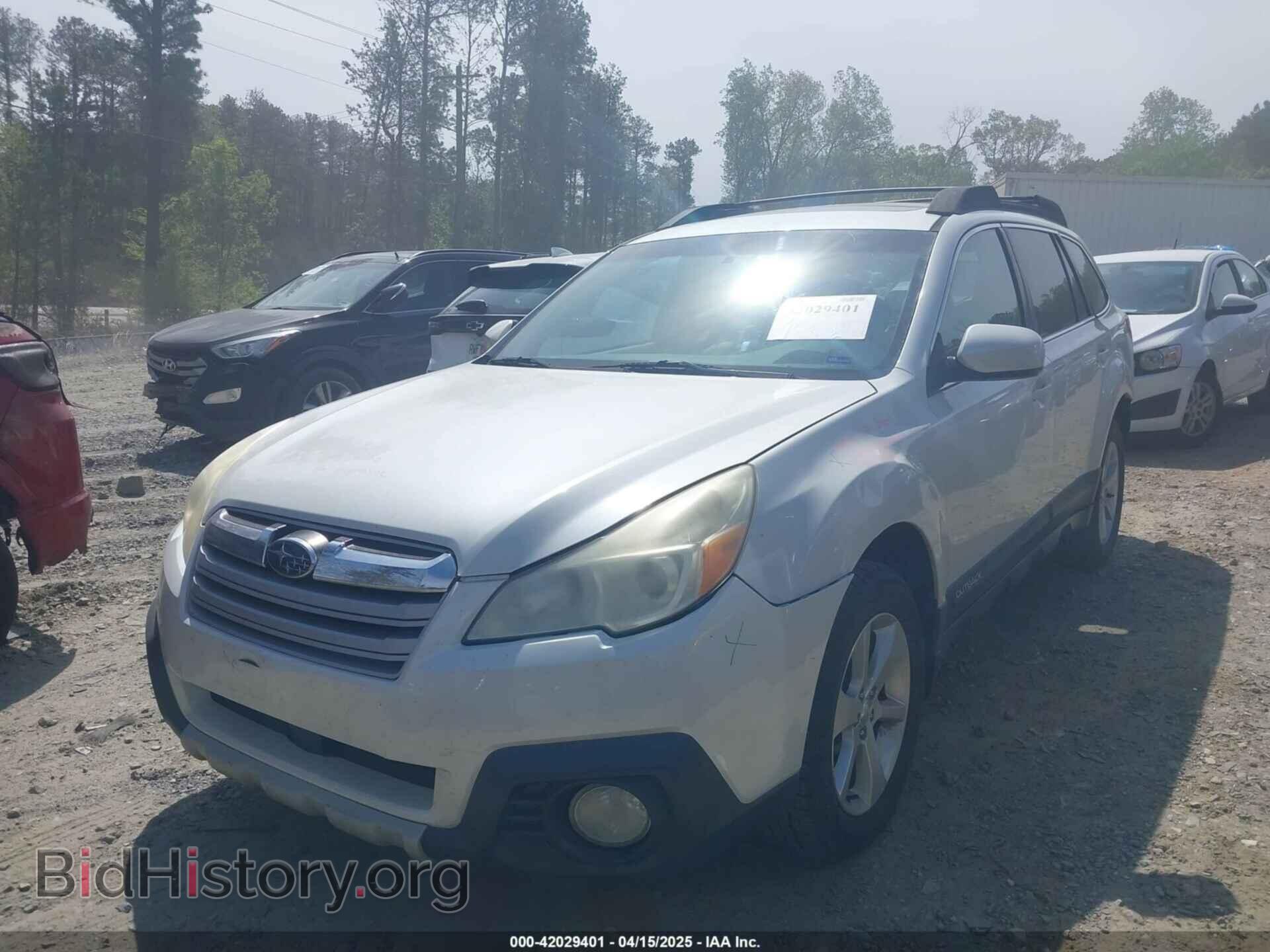 2014 SUBARU OUTBACK - VIN: 4S4BRCLC4E3213475 - Фото 2