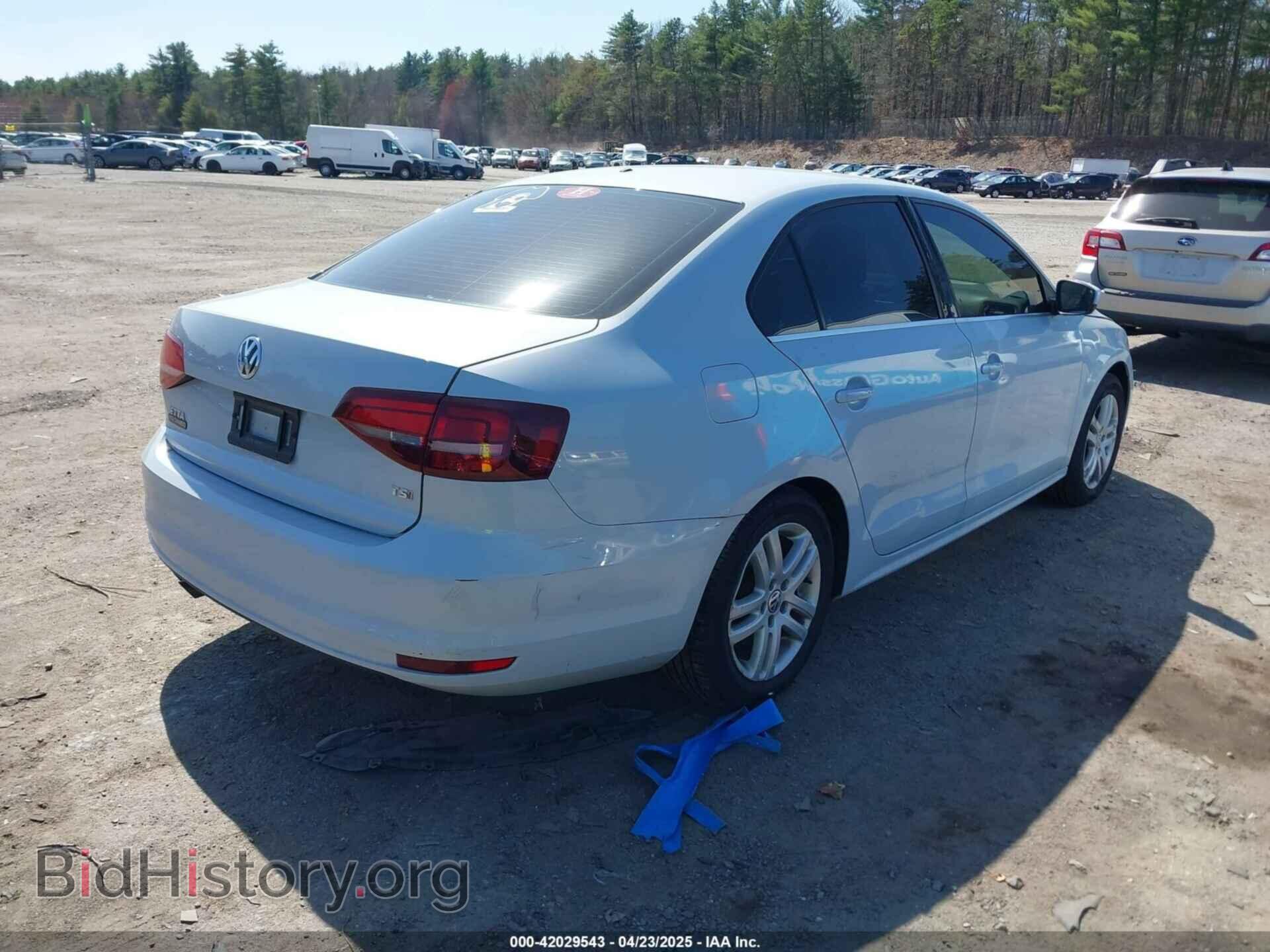 2017 VOLKSWAGEN JETTA - VIN: 3VW2B7AJ5HM327843 - Фото 4