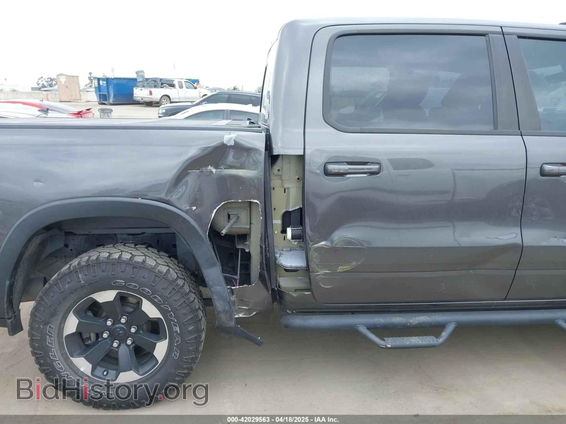 2020 RAM 1500 - VIN: 1C6SRFLT9LN360521 - Фото 6