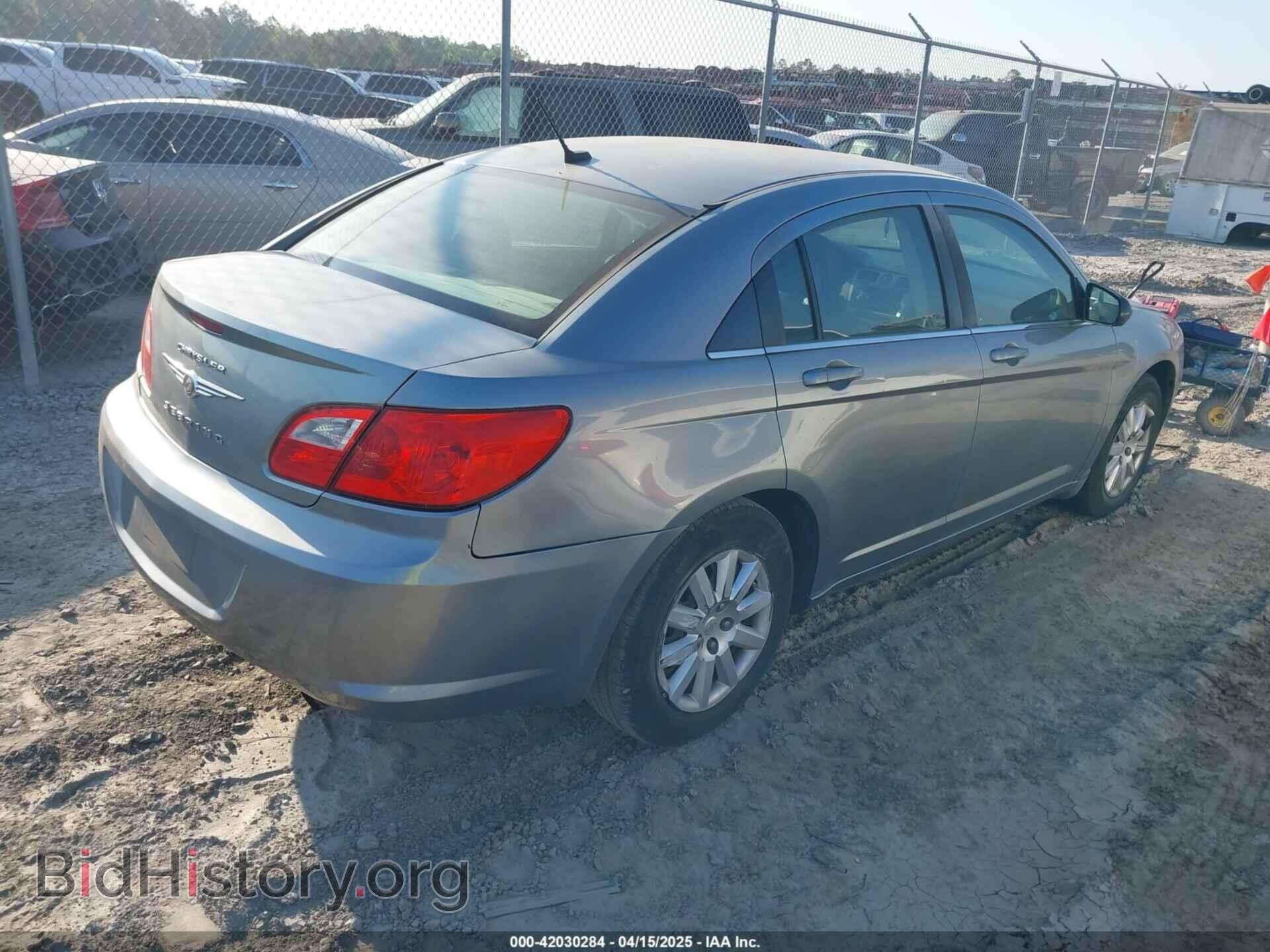 2010 CHRYSLER SEBRING - VIN: 1C3CC4FB3AN123319 - Фото 4