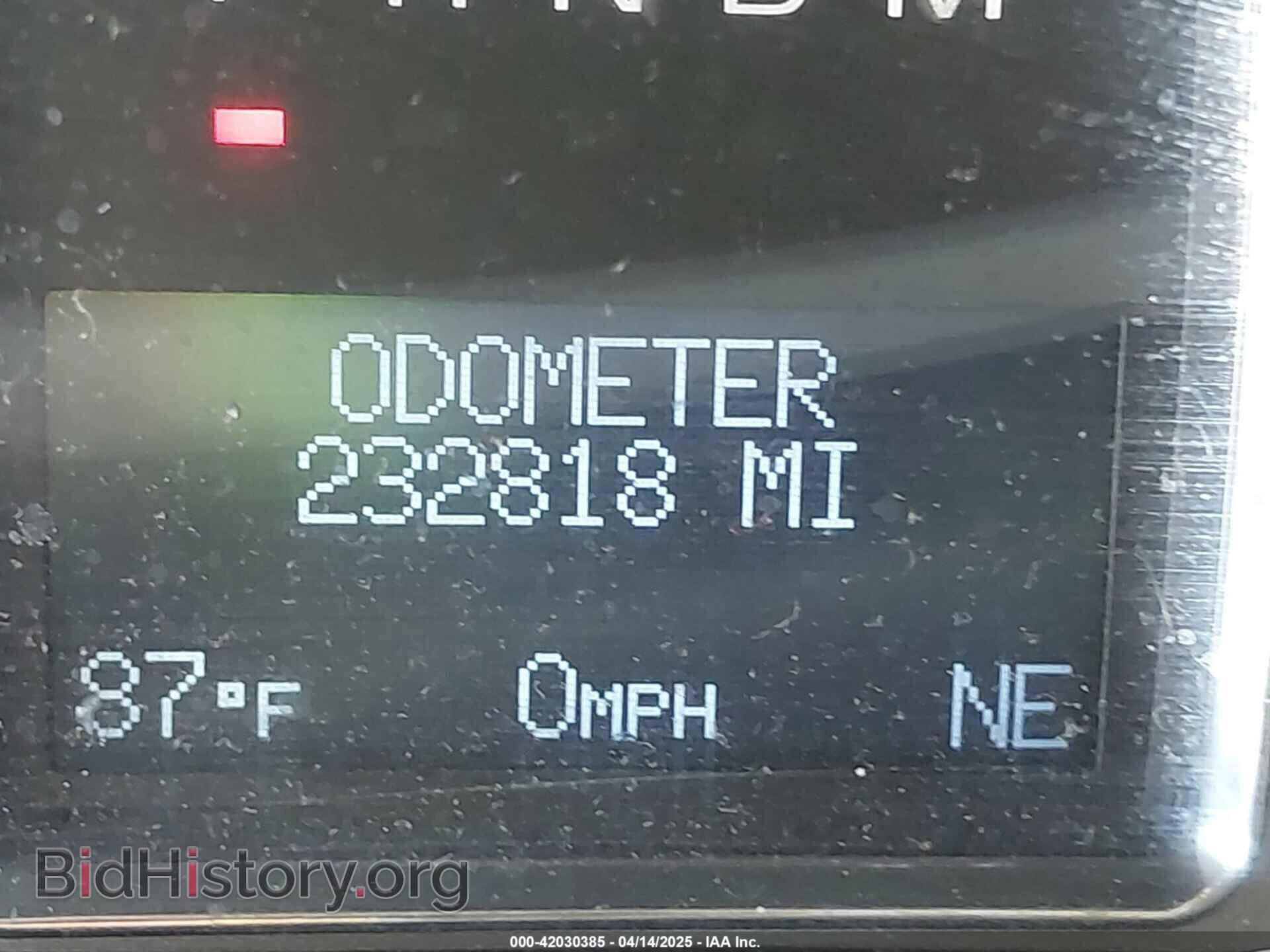 2011 CADILLAC ESCALADE - VIN: 1GYS3CEF2BR129509 - Фото 7