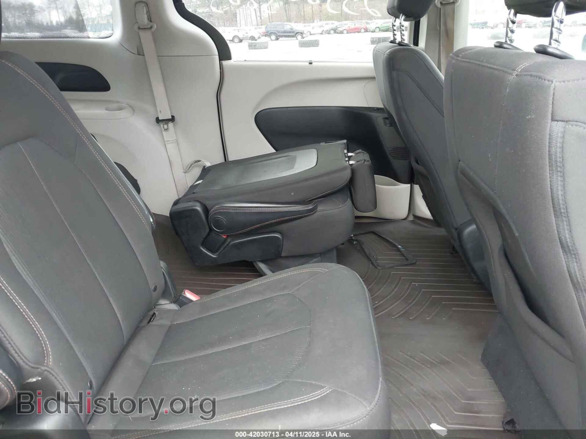 2017 CHRYSLER PACIFICA - VIN: 2C4RC1BGXHR824216 - Фото 8