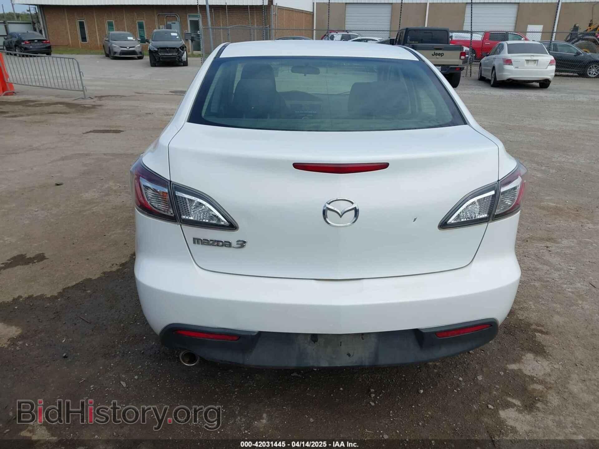 2011 MAZDA MAZDA3 - VIN: JM1BL1VF2B1902424 - Фото 17