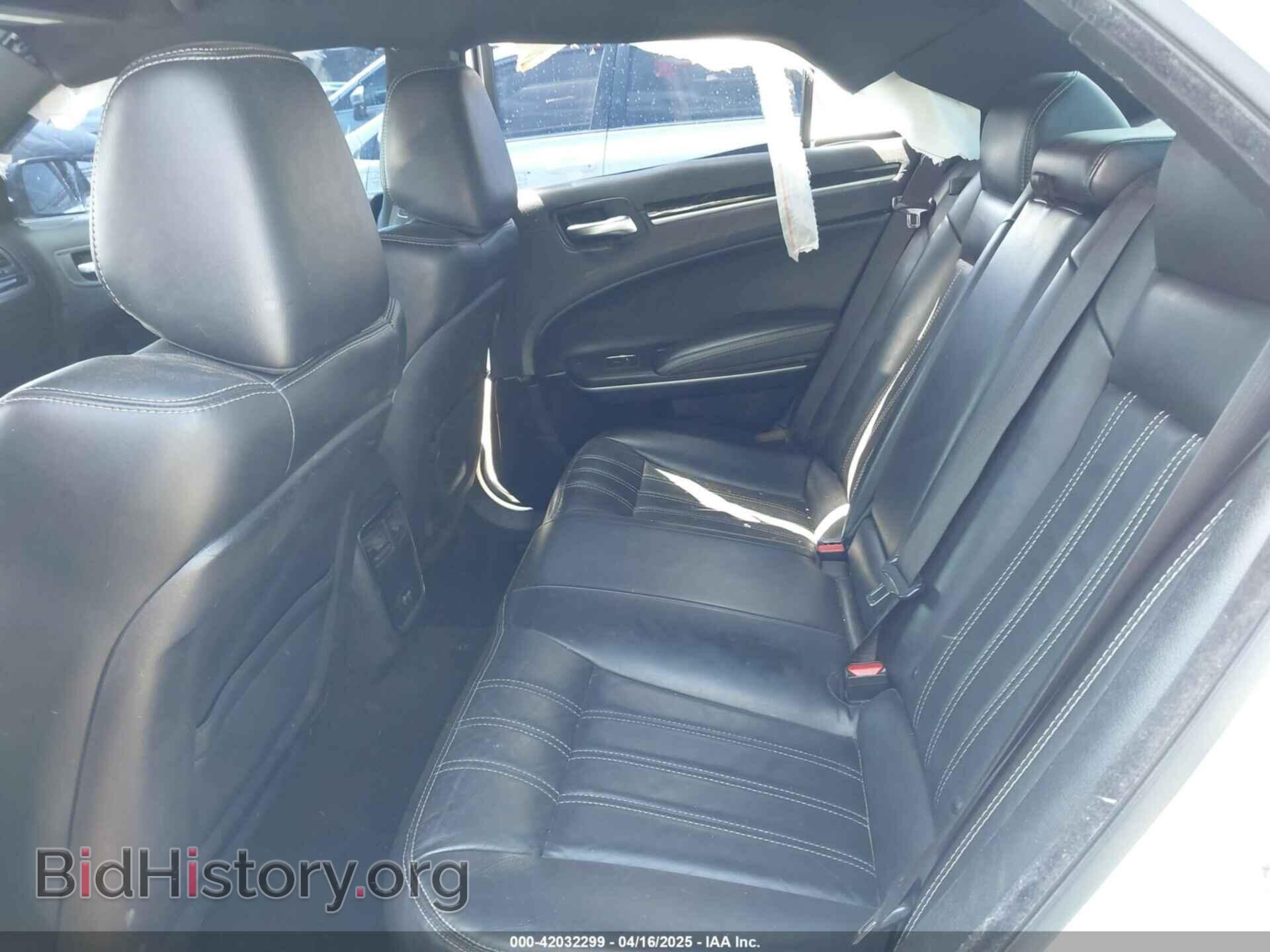 2020 CHRYSLER 300 - VIN: 2C3CCABT9LH168564 - Фото 8