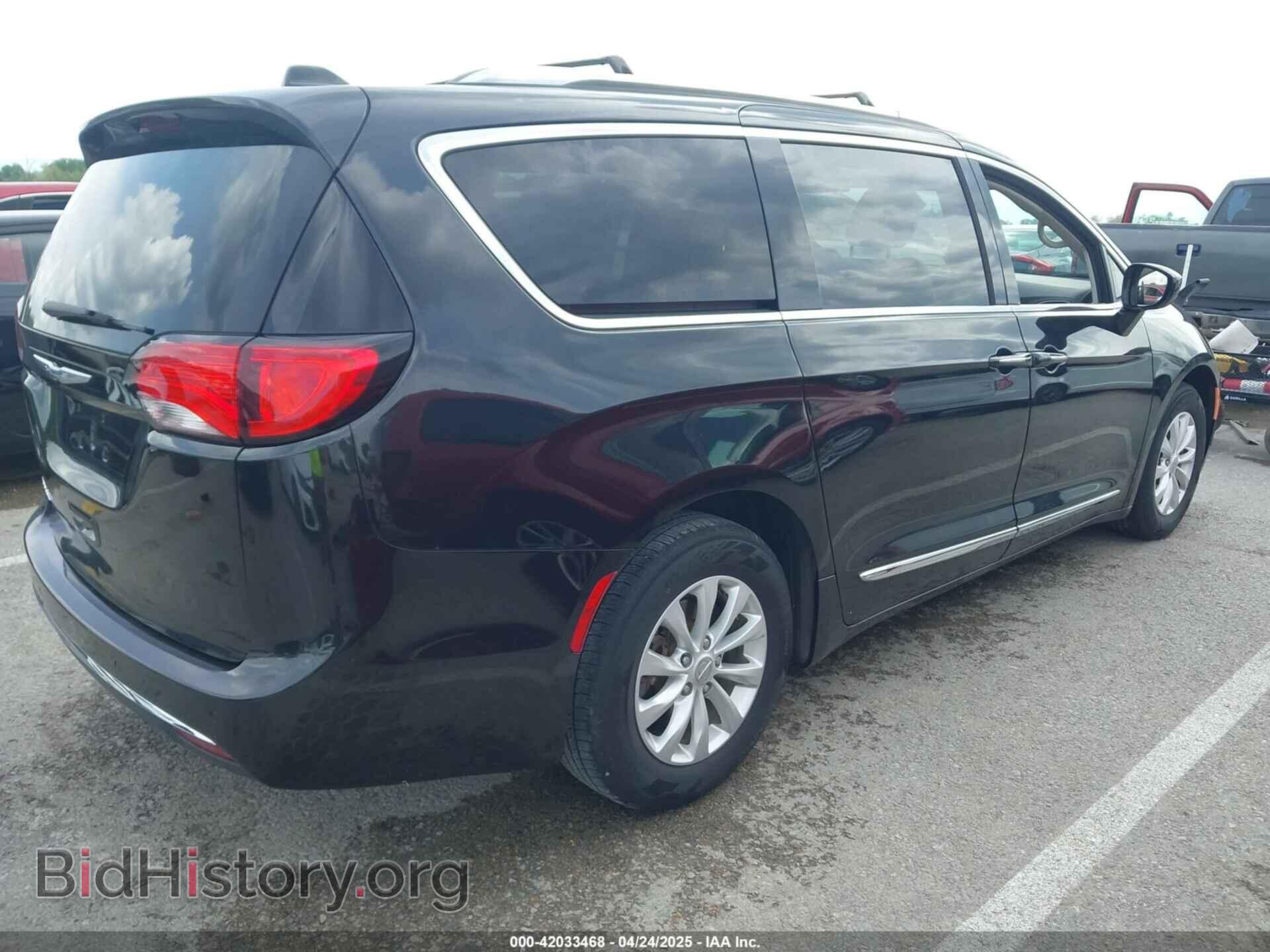 2019 CHRYSLER PACIFICA - VIN: 2C4RC1BG3KR597314 - Фото 4