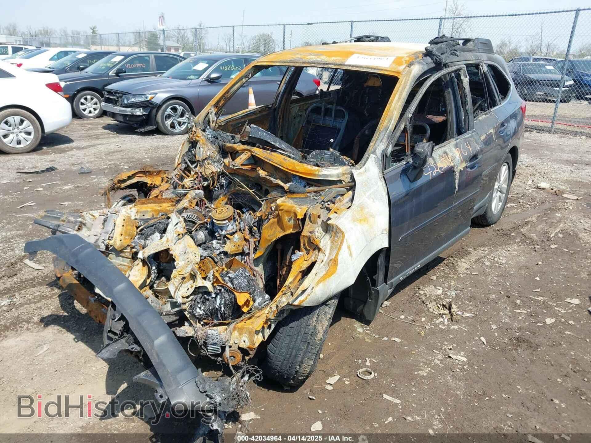 2015 SUBARU OUTBACK - VIN: 4S4BSACC8F3205132 - Фото 2