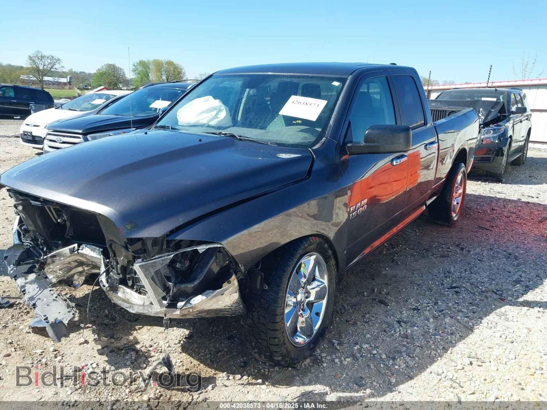 2017 RAM 1500 - VIN: 1C6RR6GG0HS741663 - Фото 2