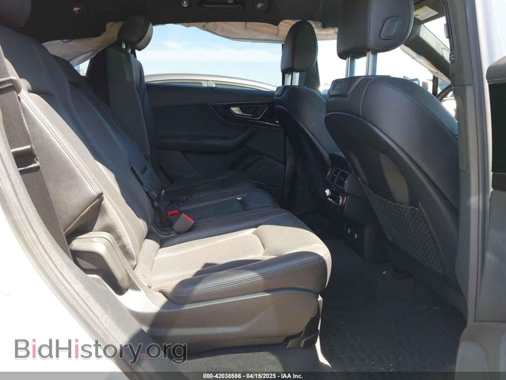 2018 AUDI Q7 - VIN: WA1VAAF74JD036128 - Фото 8