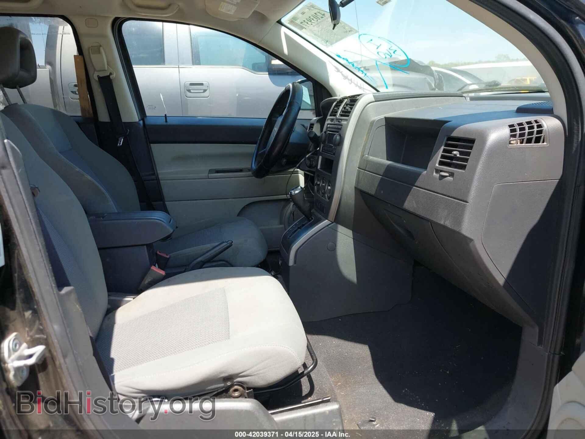2007 JEEP COMPASS - VIN: 1J8FF47W67D137627 - Фото 5