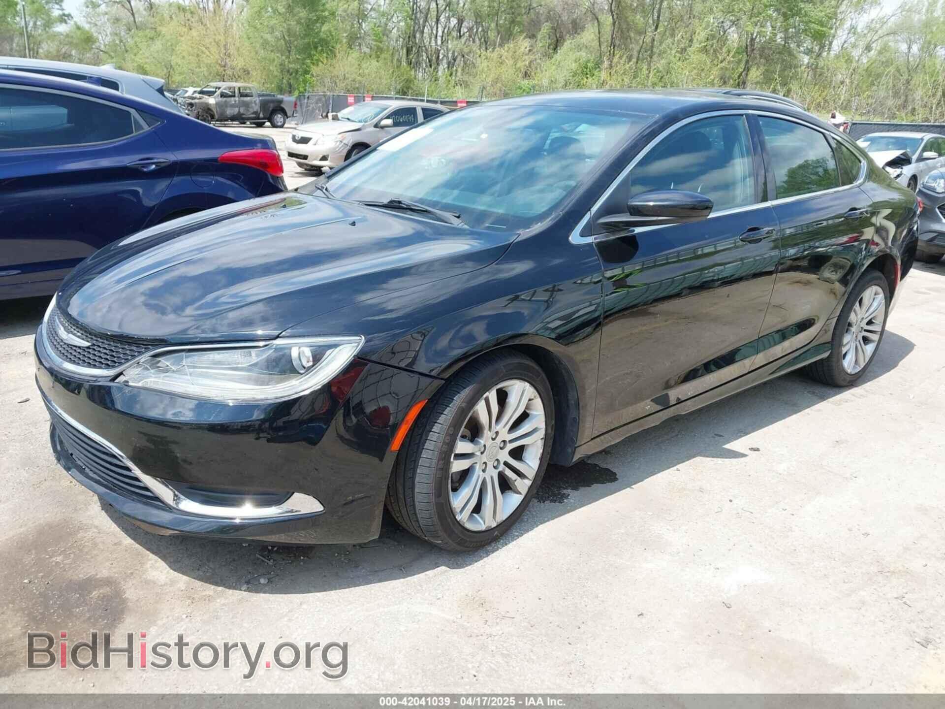 2015 CHRYSLER 200 - VIN: 1C3CCCAB1FN757236 - Фото 2