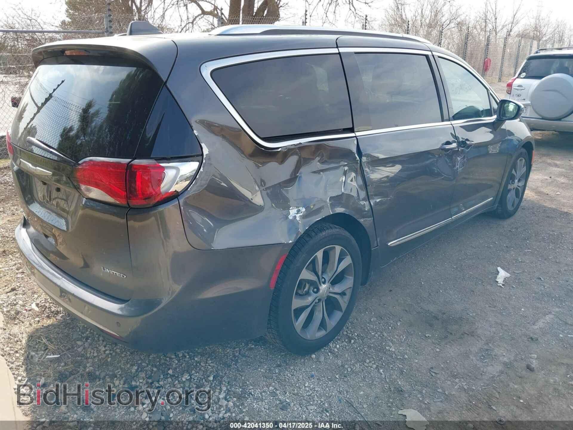 2017 CHRYSLER PACIFICA - VIN: 2C4RC1GG2HR668925 - Photo 4