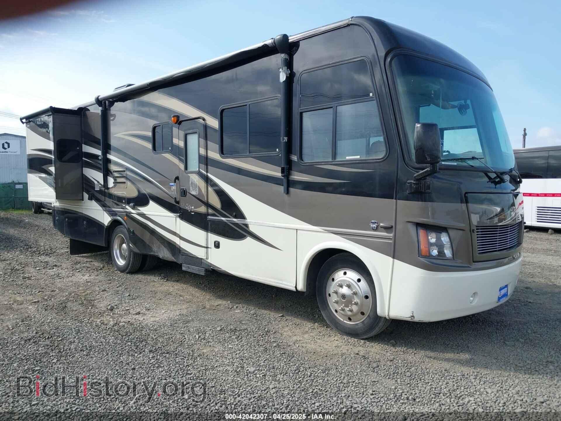 Photo 1F66F5DY6B0A04498 - FORD F53 2011