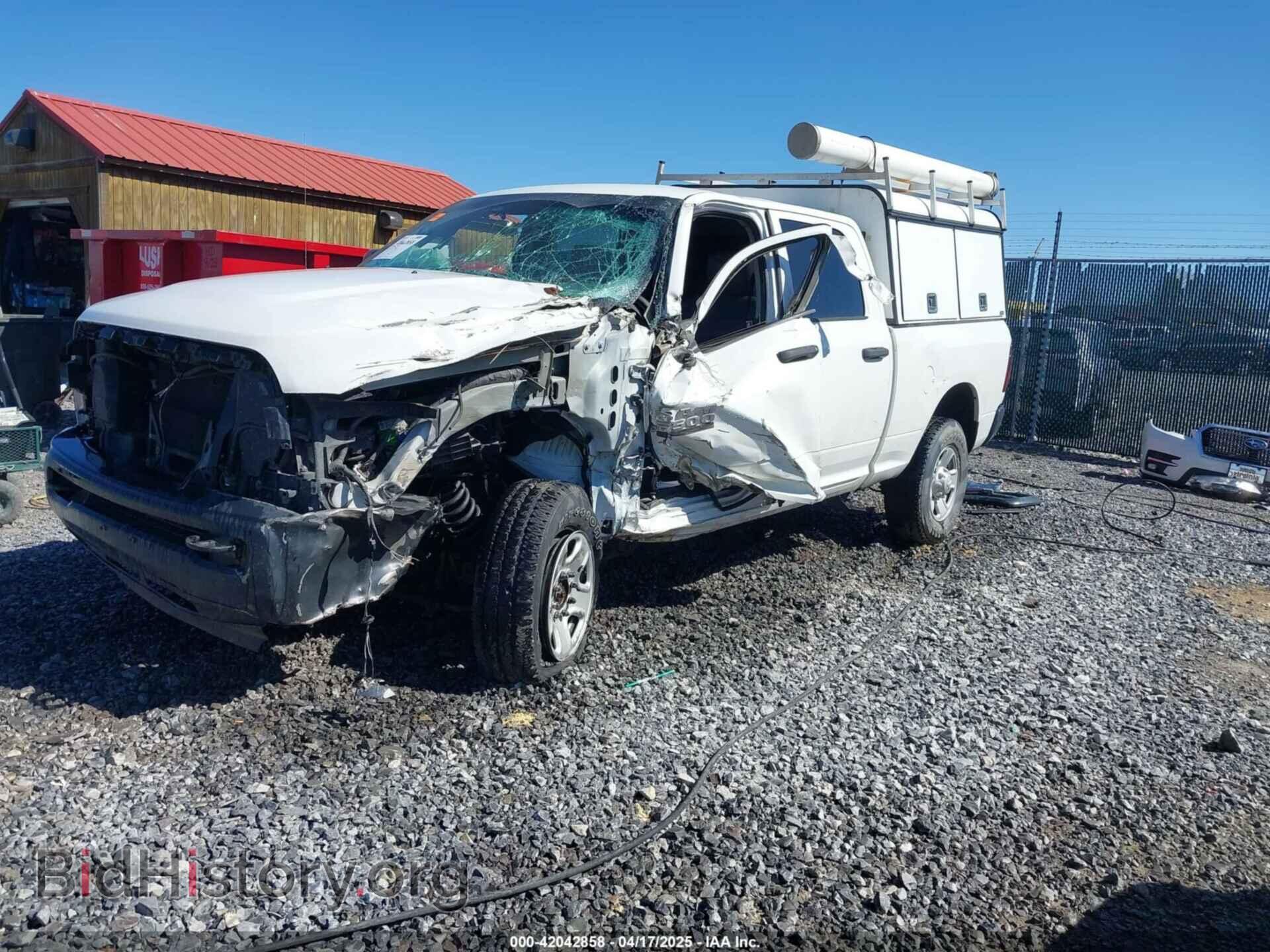 2014 RAM 2500 - VIN: 3C6TR5CT8EG318836 - Фото 2