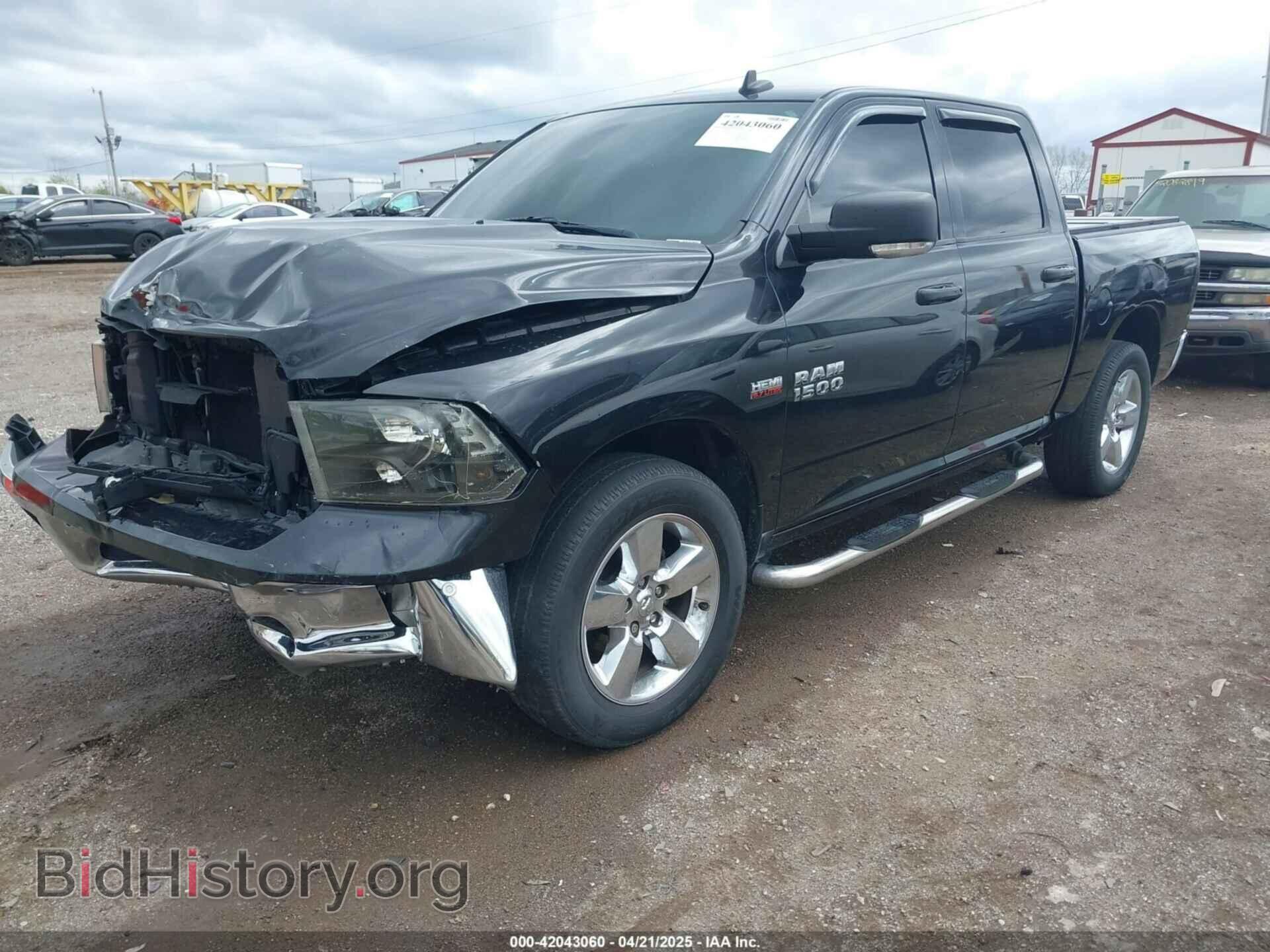 2016 RAM 1500 - VIN: 3C6RR7LT6GG189441 - Фото 2