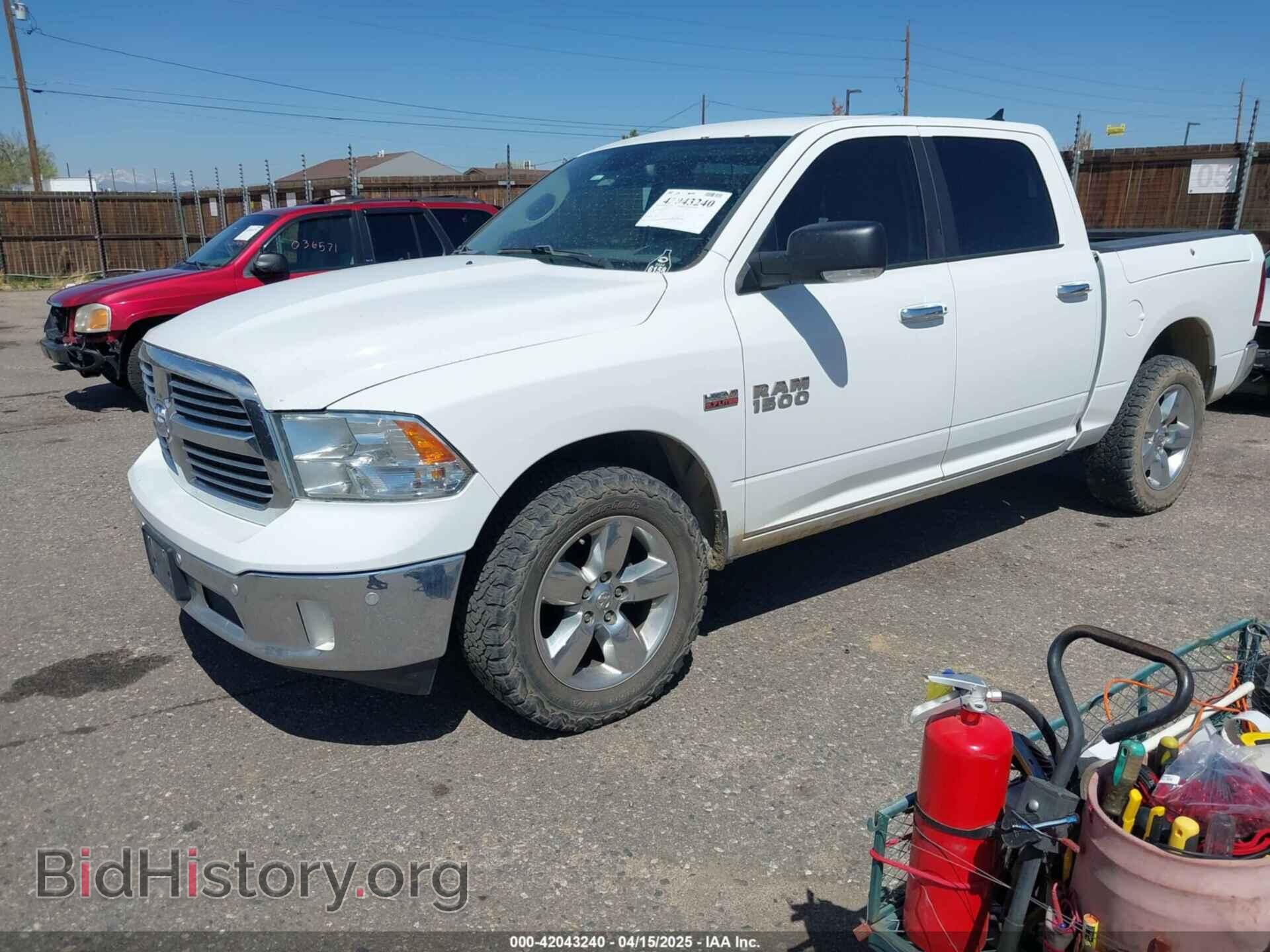 2017 RAM 1500 - VIN: 1C6RR7LT3HS627908 - Фото 2
