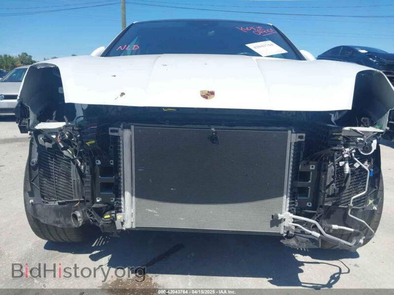 2024 Porsche CAYENNE COUPE (VIN WP1BA2AY3RDA49140) — photo 6 of 17