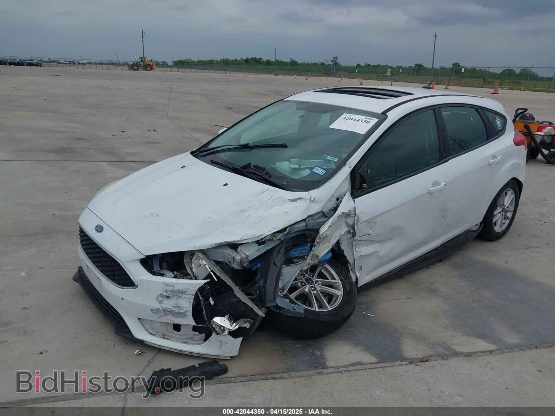2016 FORD FOCUS - VIN: 1FADP3K22GL294626 - Фото 2