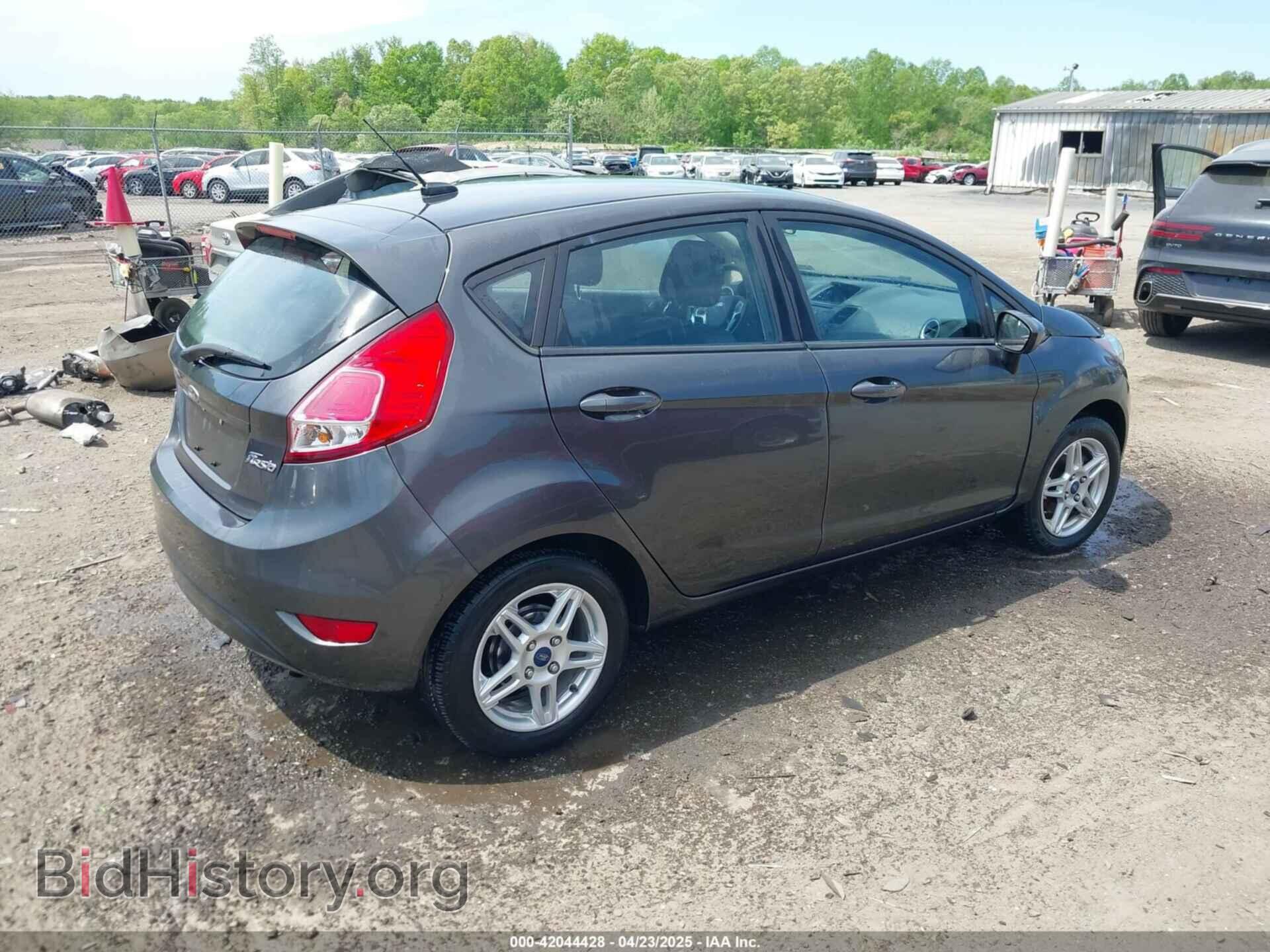 2017 FORD FIESTA - VIN: 3FADP4EJ4HM149483 - Фото 4