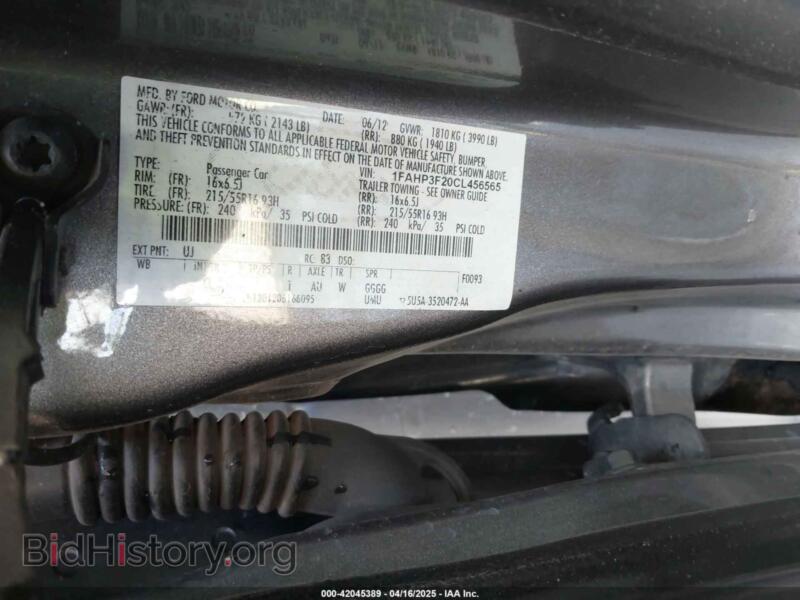 2012 Ford FOCUS (VIN 1FAHP3F20CL456565) — photo 9 of 17