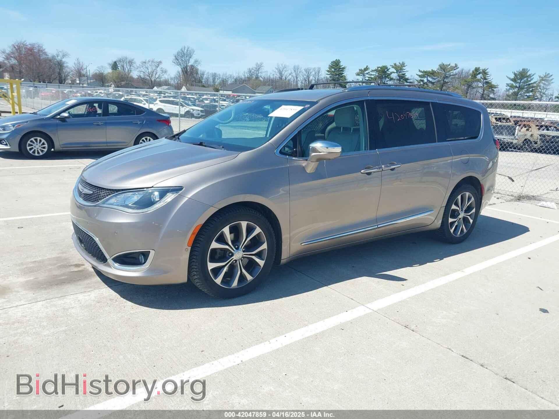 2017 CHRYSLER PACIFICA - VIN: 2C4RC1GG9HR611685 - Фото 2