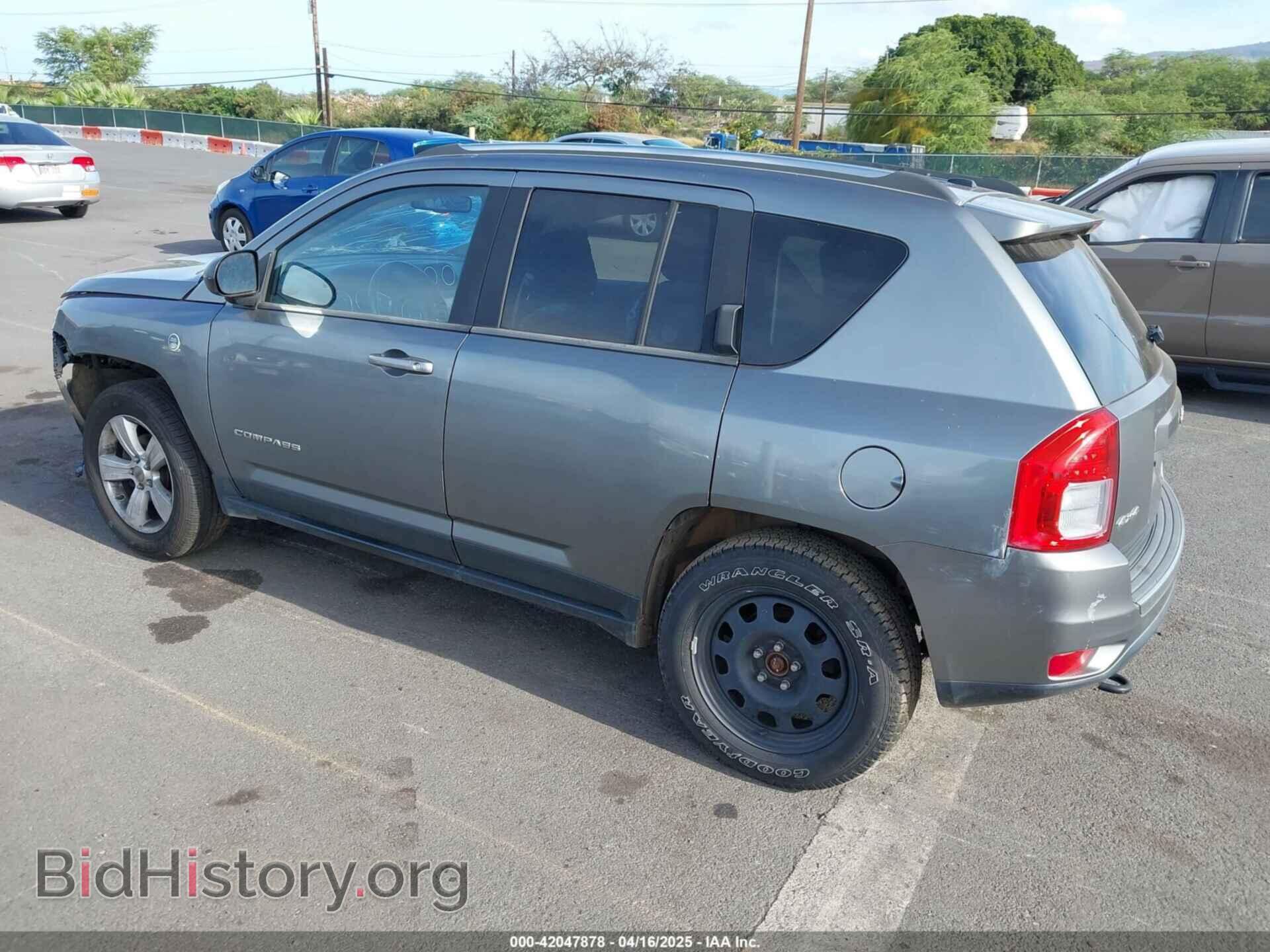 2012 JEEP COMPASS - VIN: 1C4NJDCB3CD571812 - Photo 3