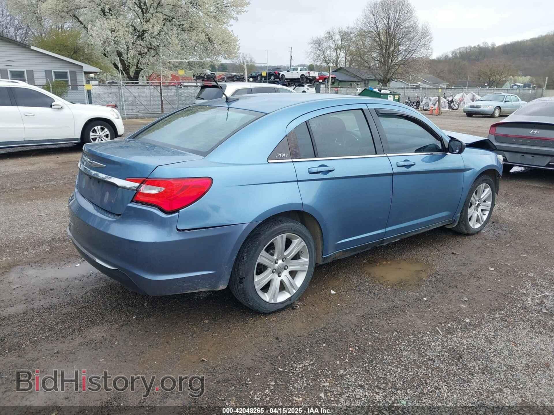 2011 CHRYSLER 200 - VIN: 1C3BC1FG3BN614903 - Фото 4