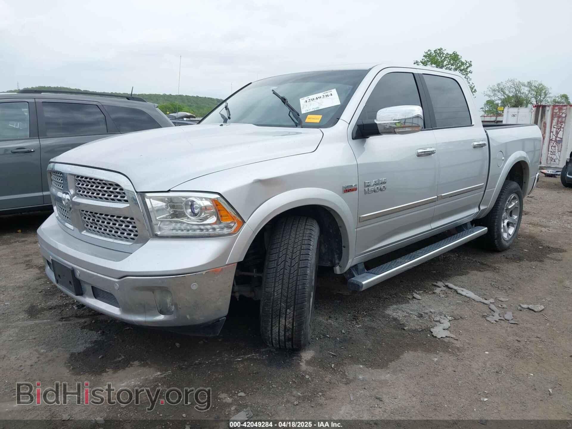 2017 RAM 1500 - VIN: 1C6RR7NT8HS832413 - Фото 2