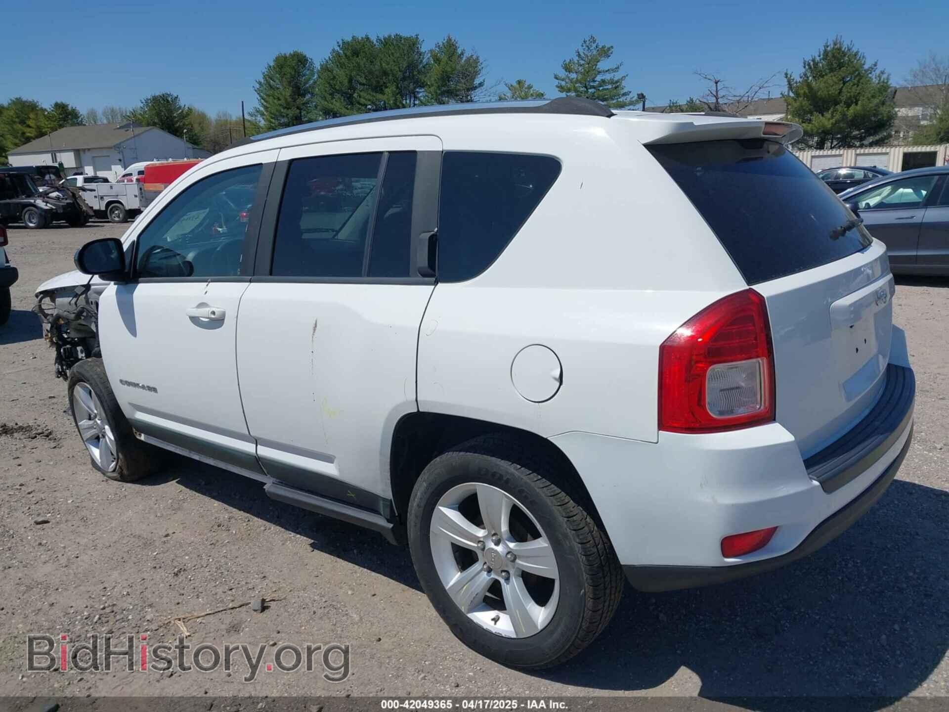 2011 JEEP COMPASS - VIN: 1J4NT1FA2BD240921 - Фото 3